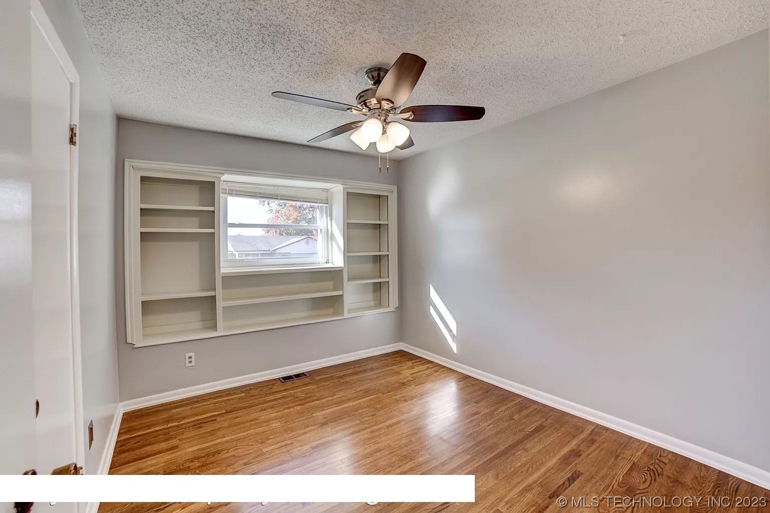 1809 S Elm Avenue Property Photo 5