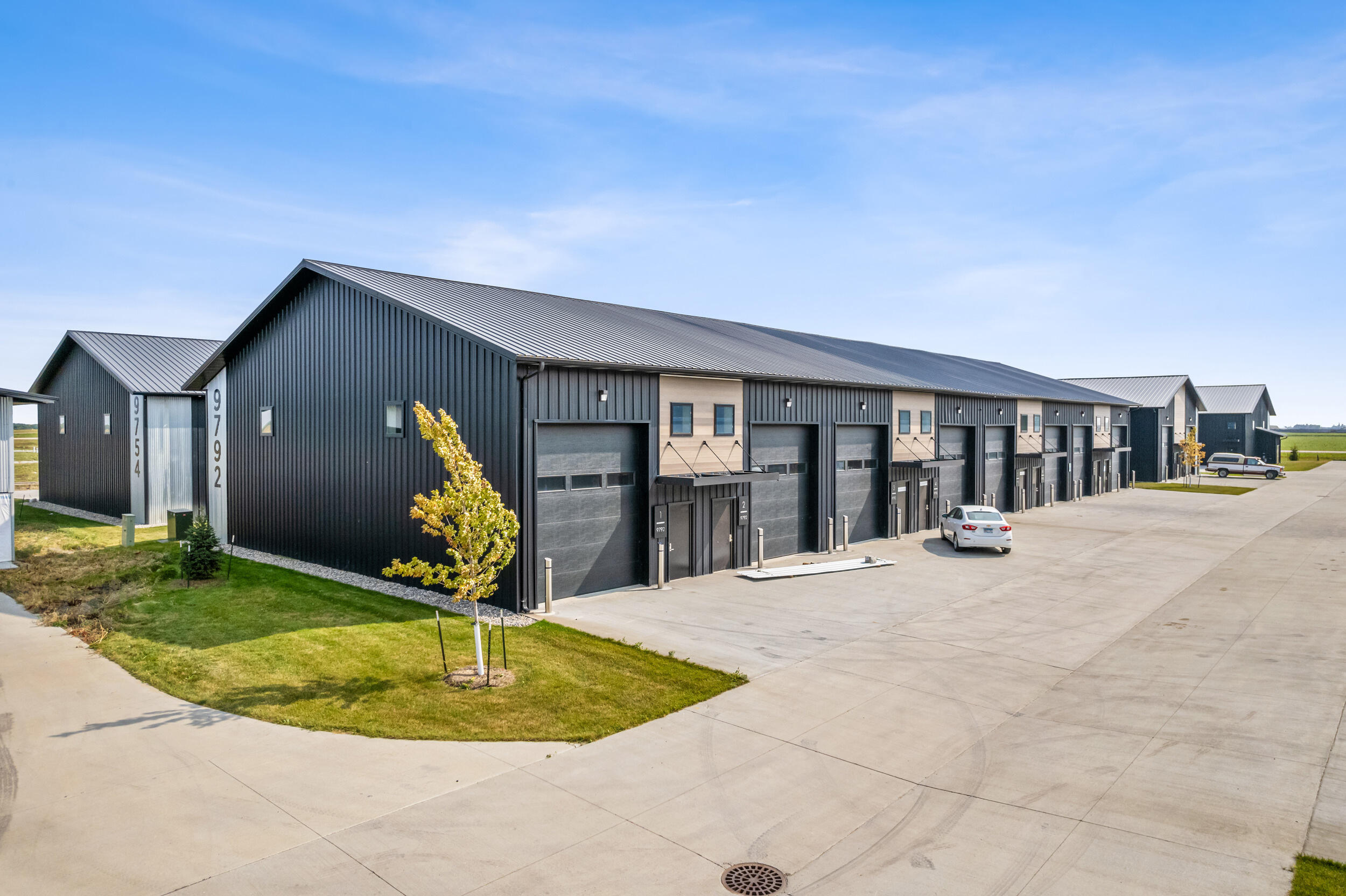 9782 39th Street S Property Photo 3