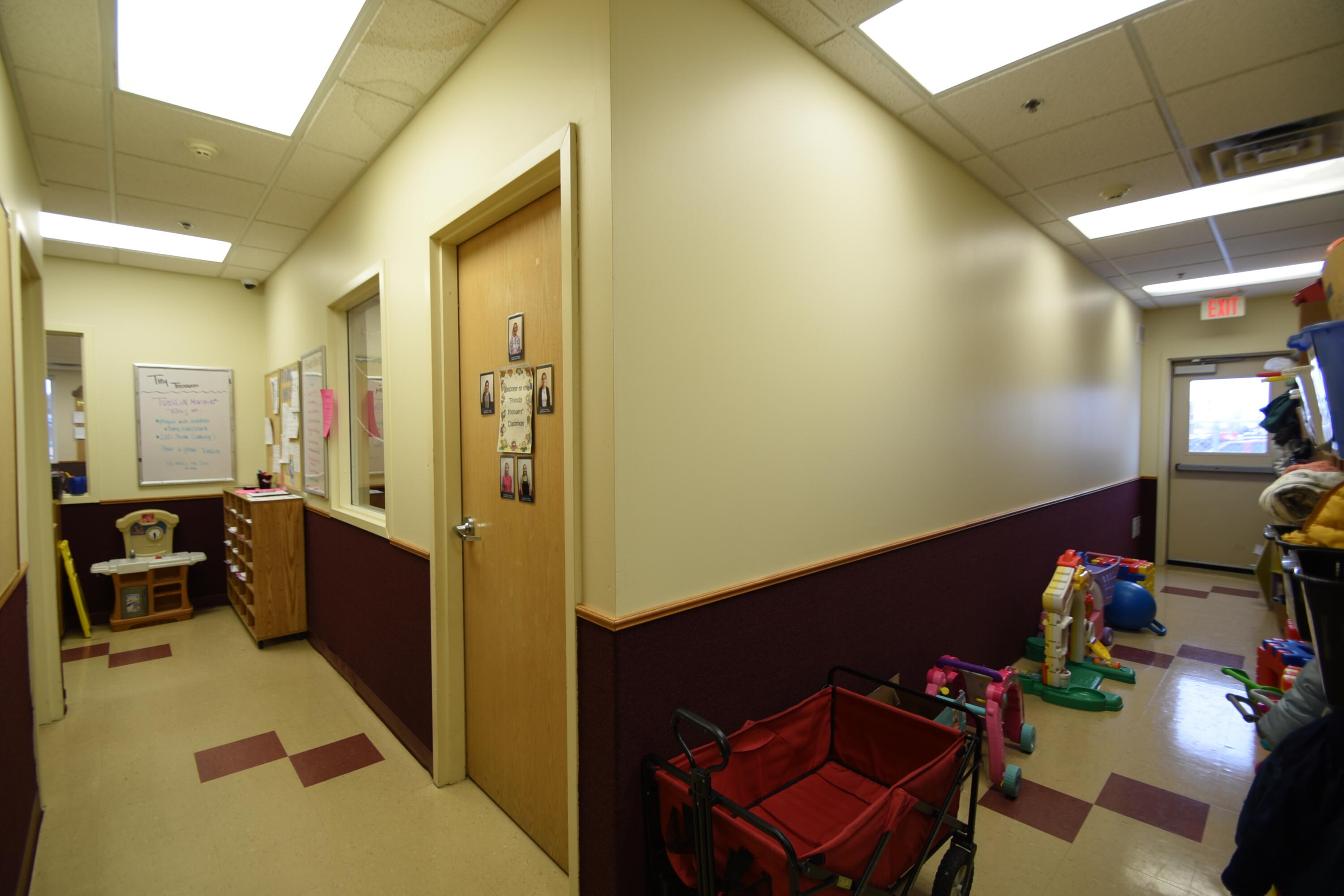 4737 Amber Valley Parkway S Property Photo 5