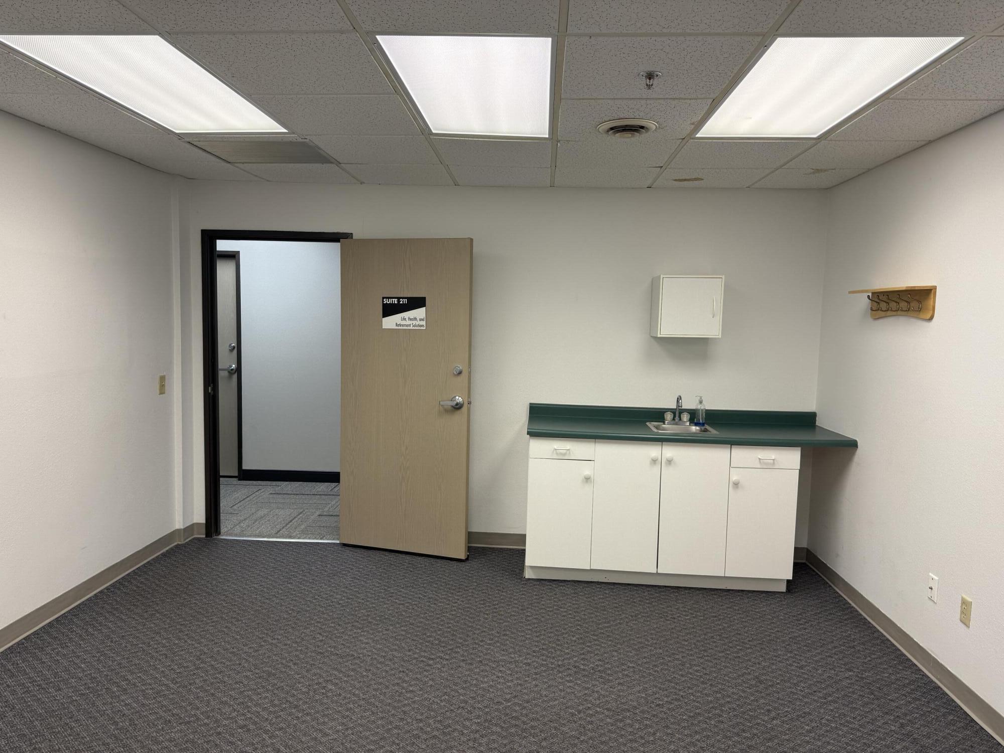 1042 14th Avenue E Property Photo 7