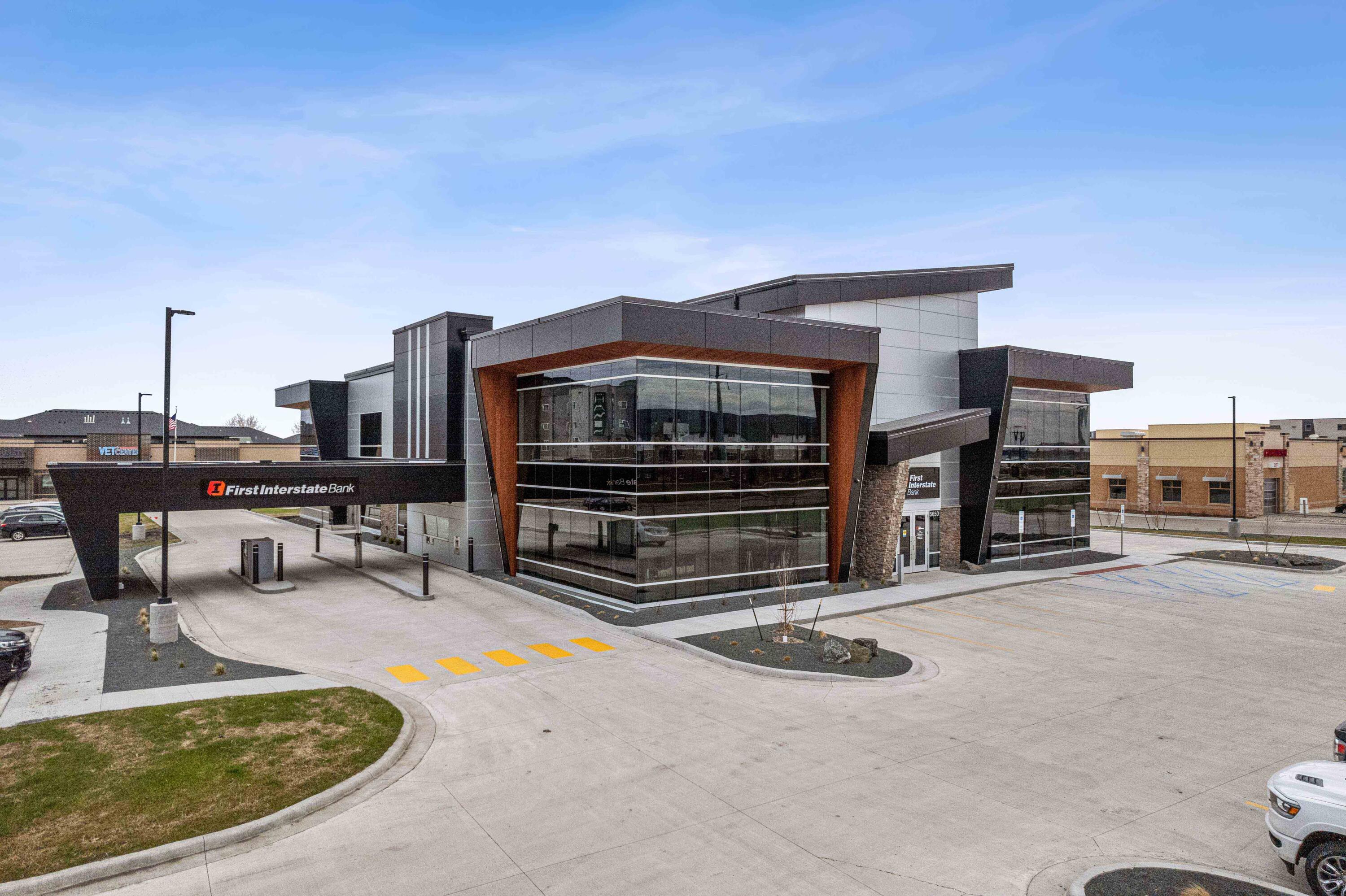 5650 34th Avenue S Property Photo 2