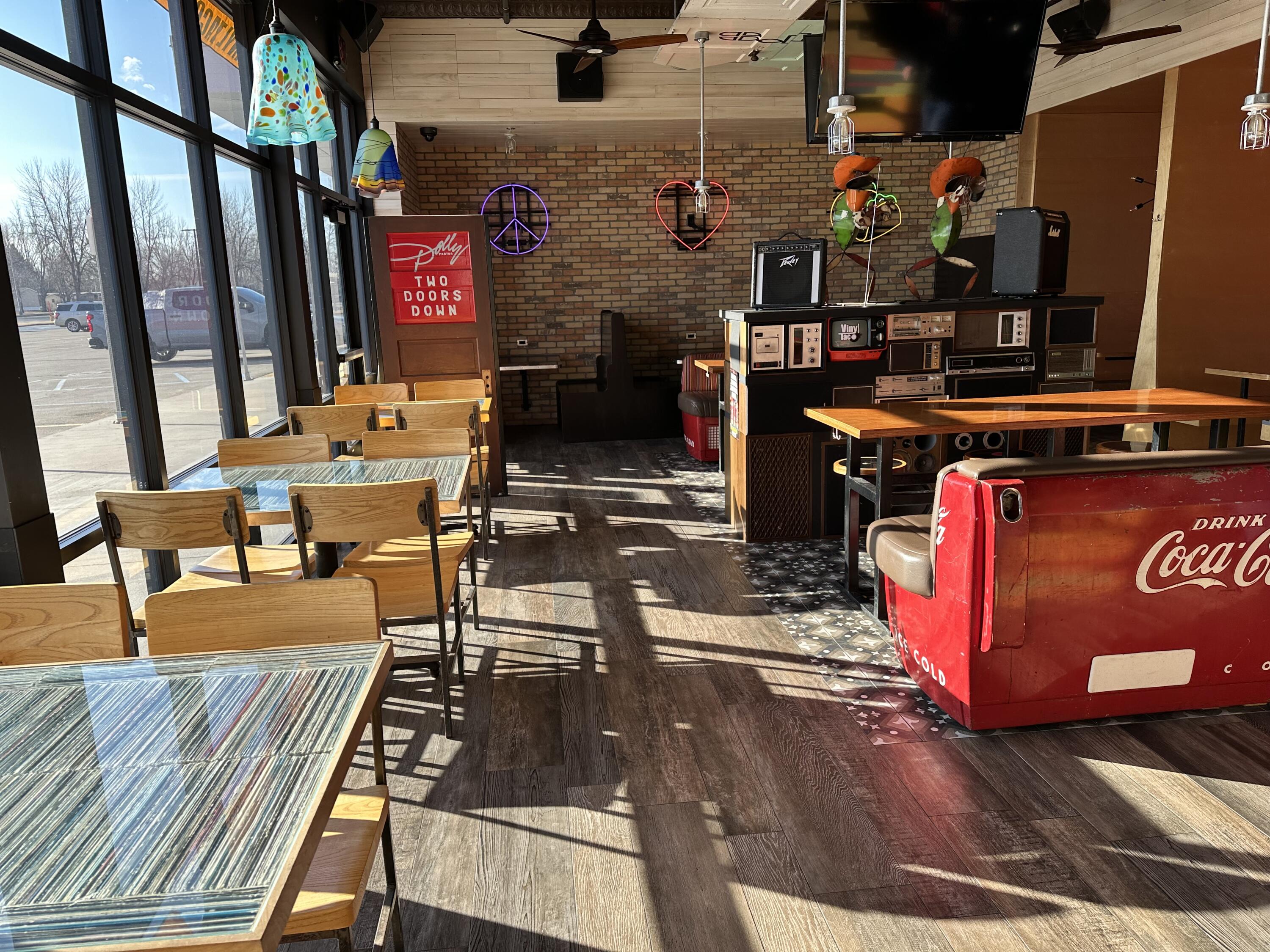 1970 S Columbia Rd Property Photo 13