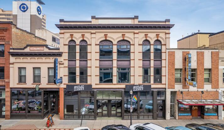 109 Broadway N Property Photo 1