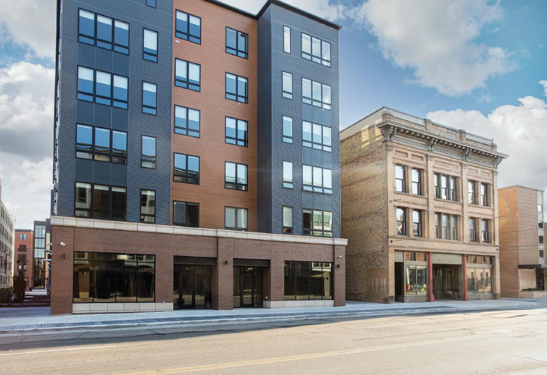 621 1st Avenue N Property Photo 1