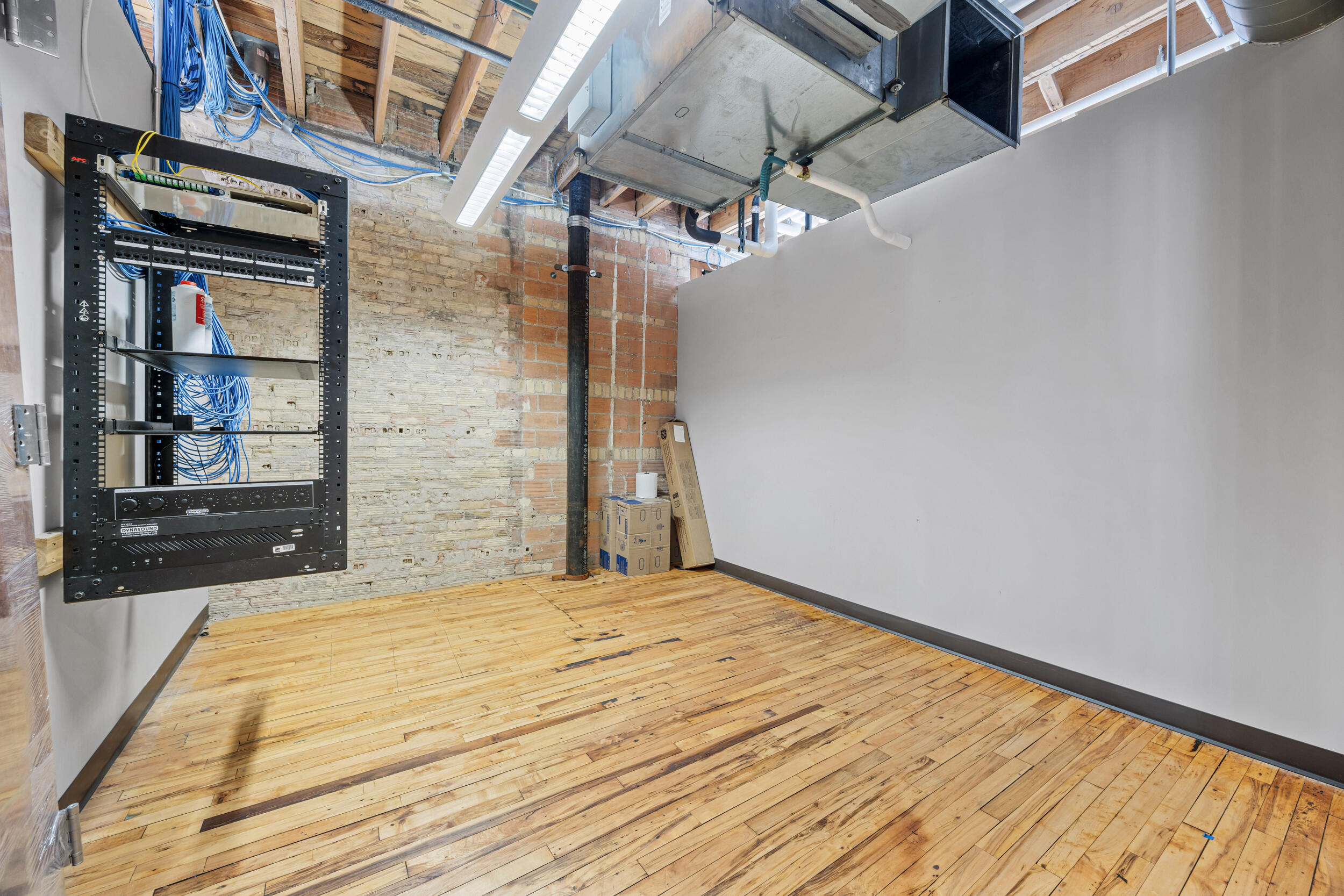 64 4th Street N Property Photo 24