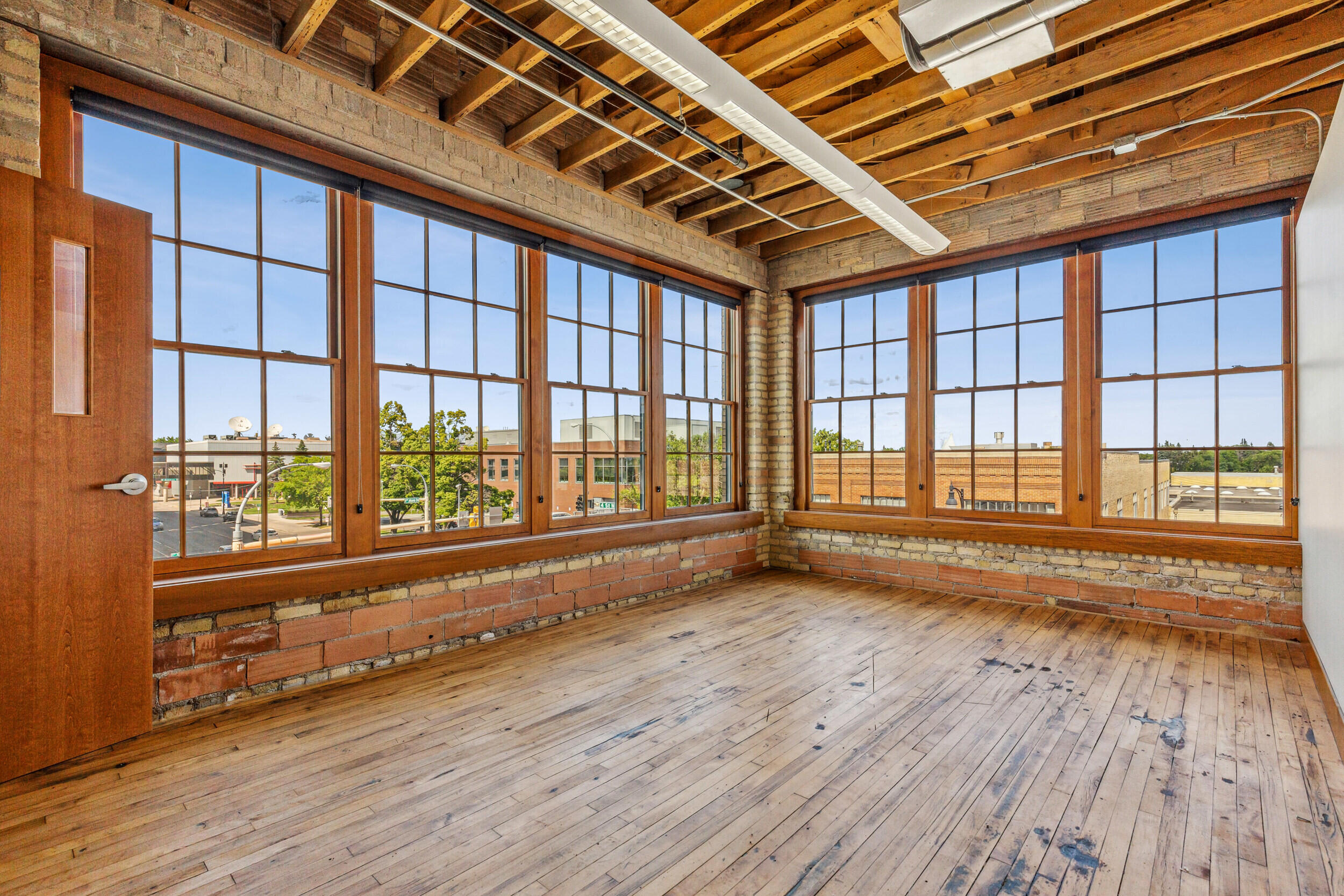 64 4th Street N Property Photo 4