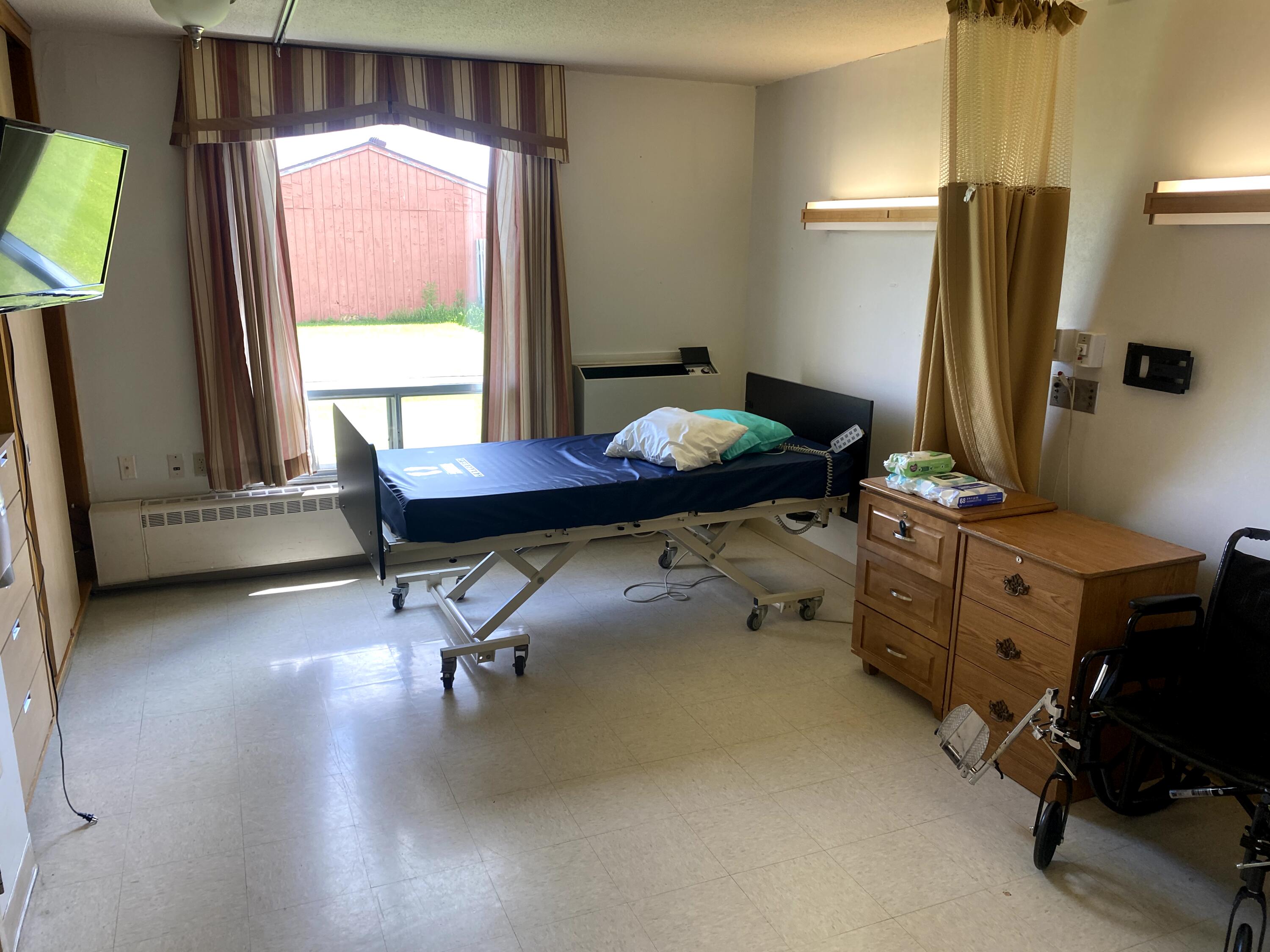 2810 2nd Avenue N Property Photo 2