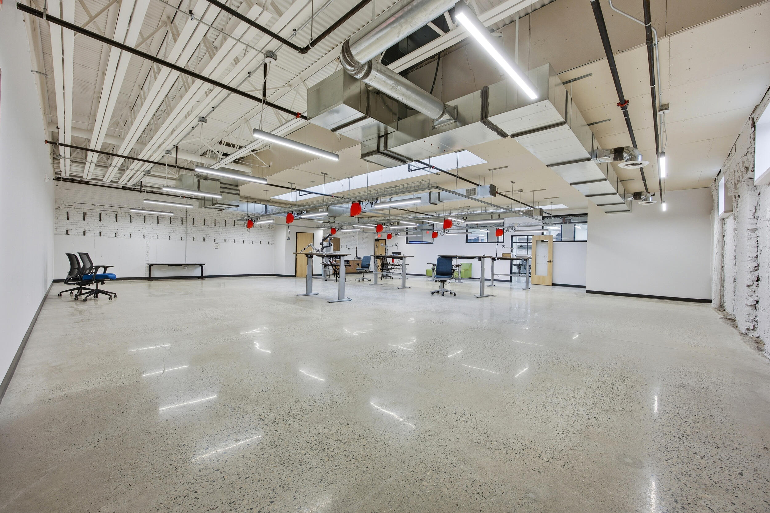 118 Broadway N Property Photo 7