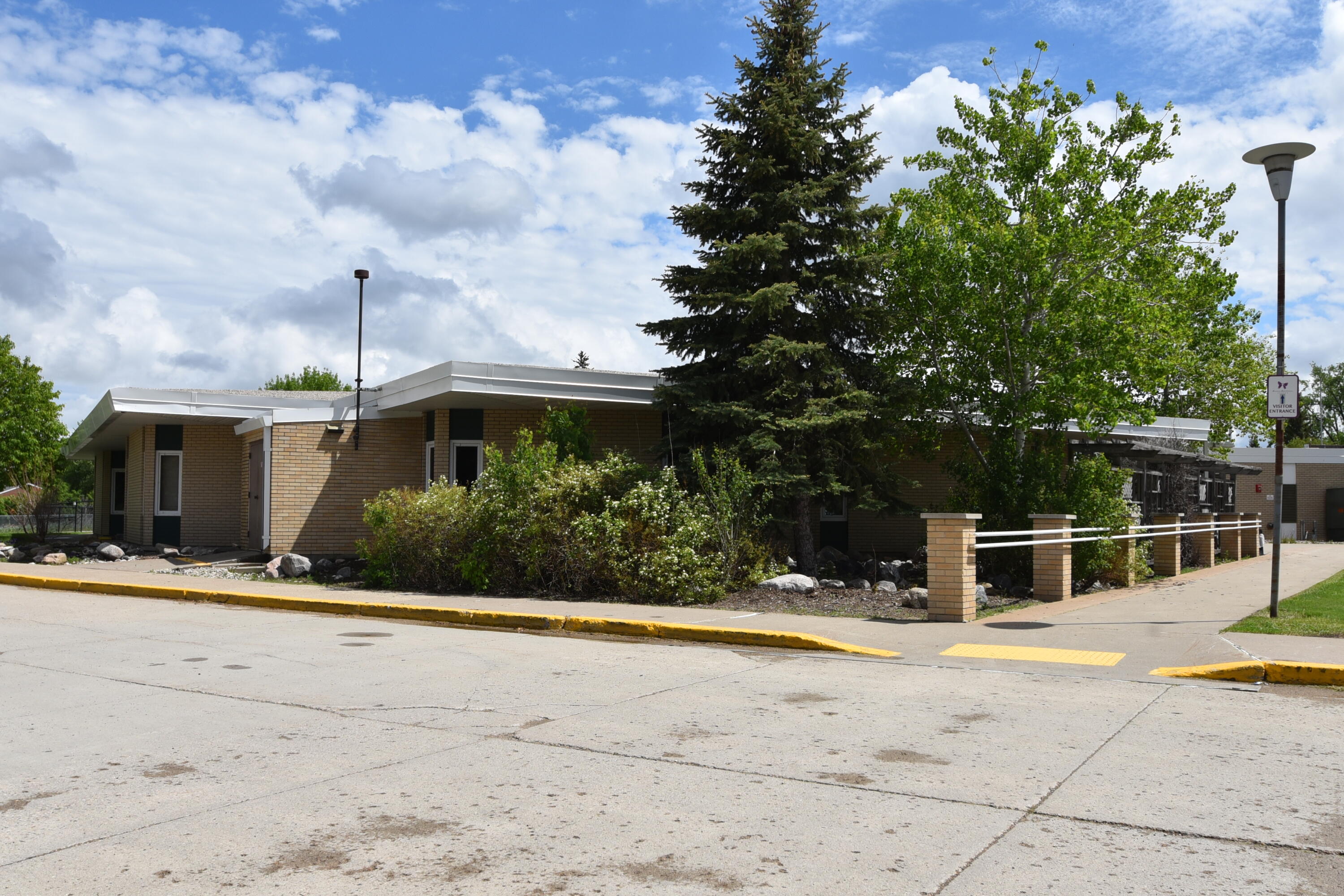 701 3rd St Nw Property Photo 8