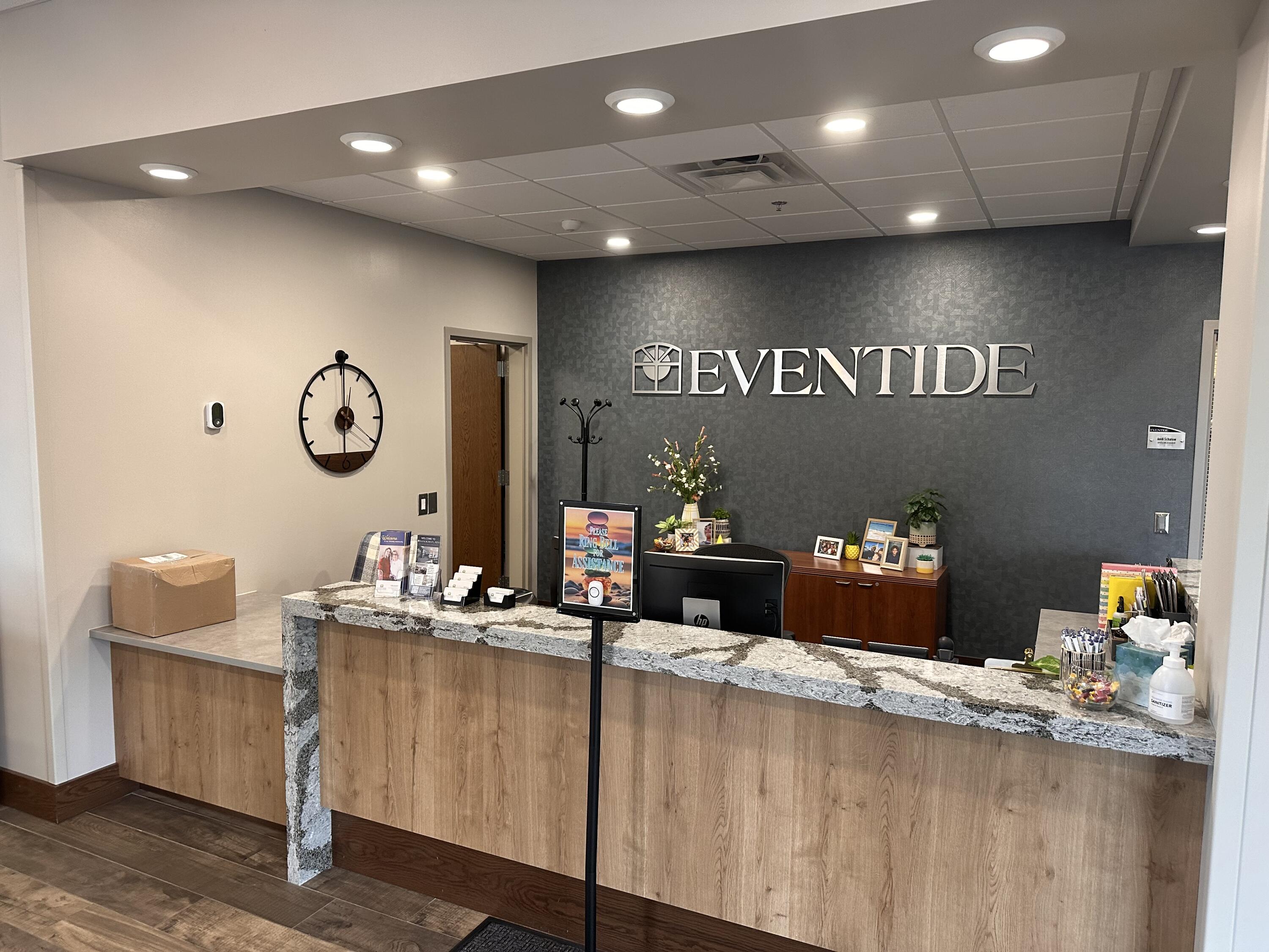 801 Main Avenue Property Photo 3