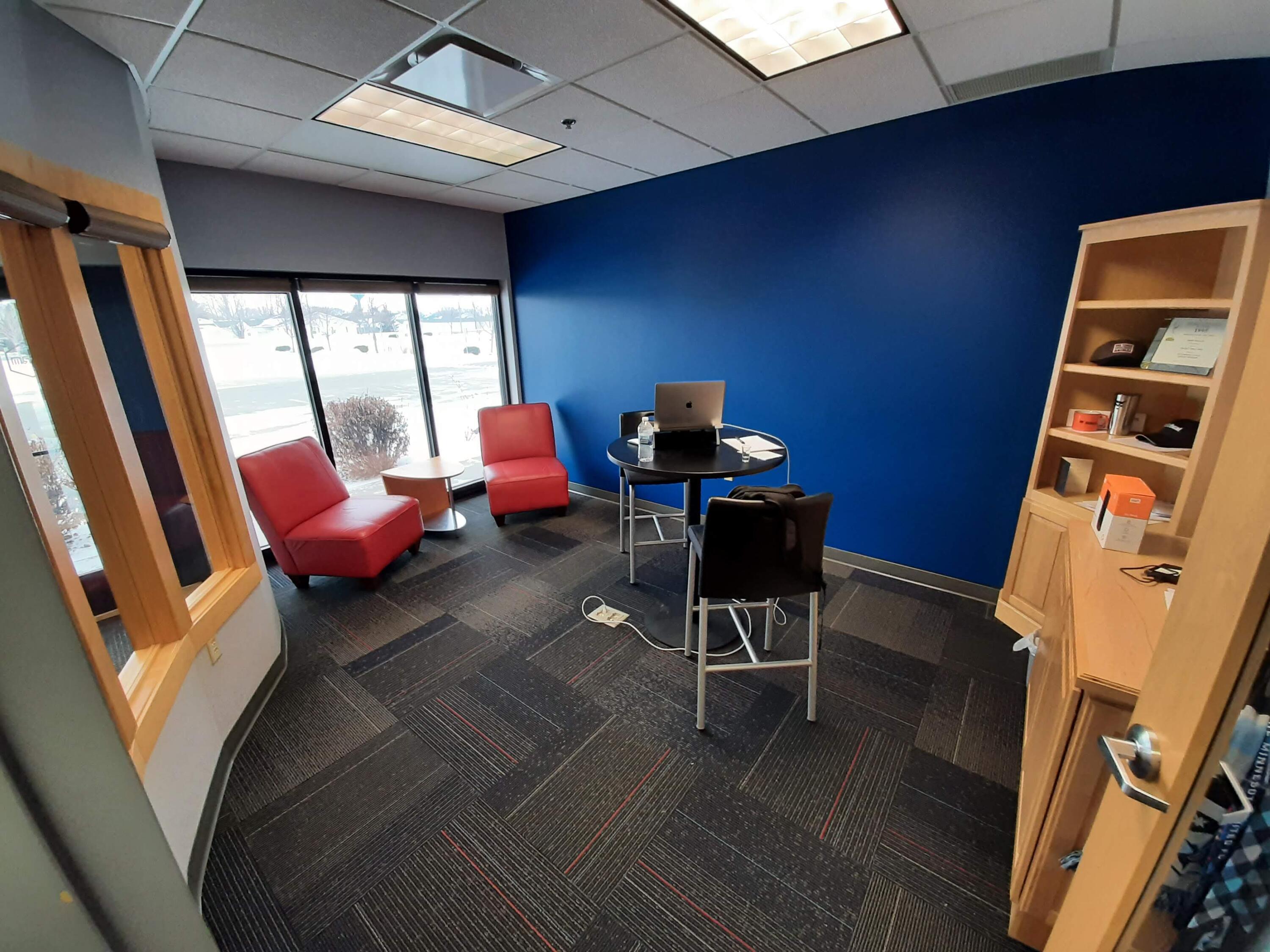 474 45th Street S Property Photo 3