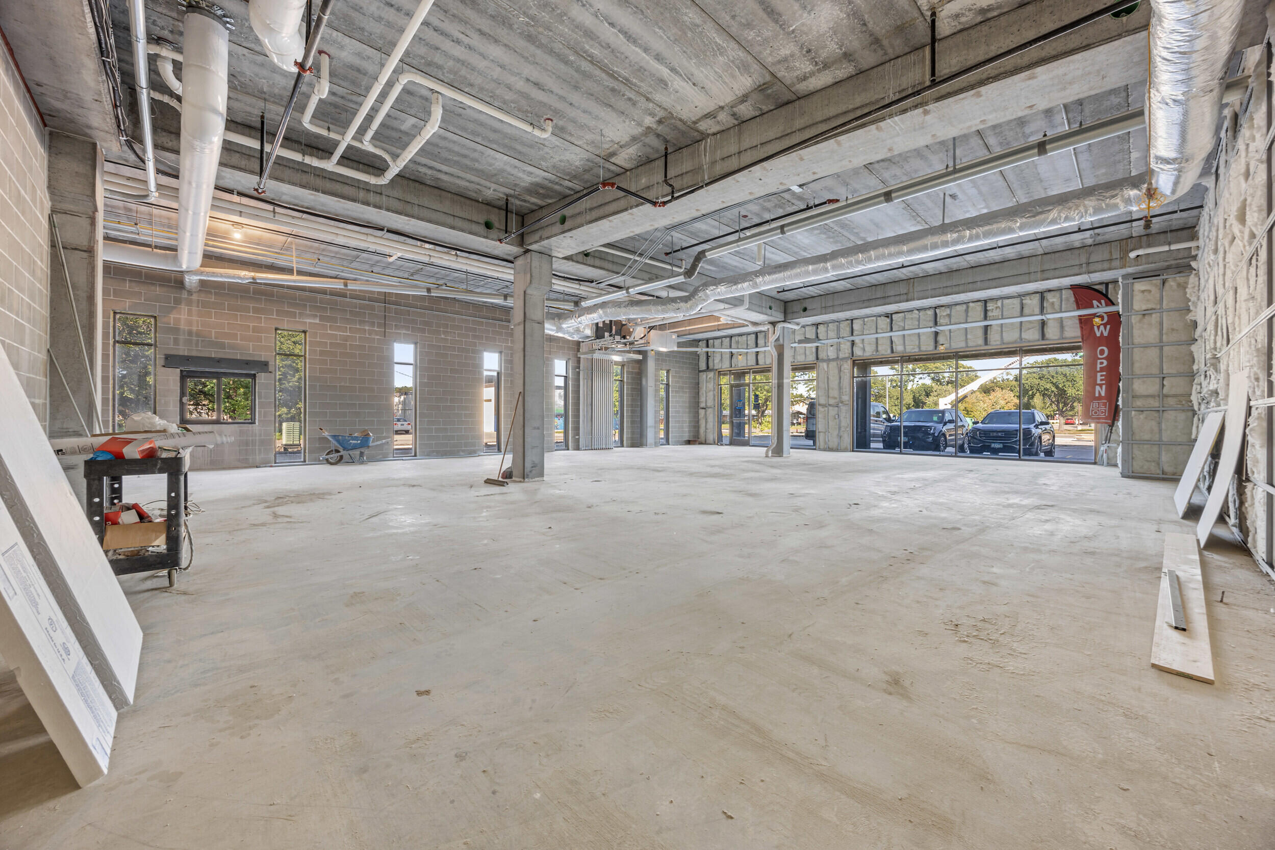 1621 University Drive S Property Photo 5