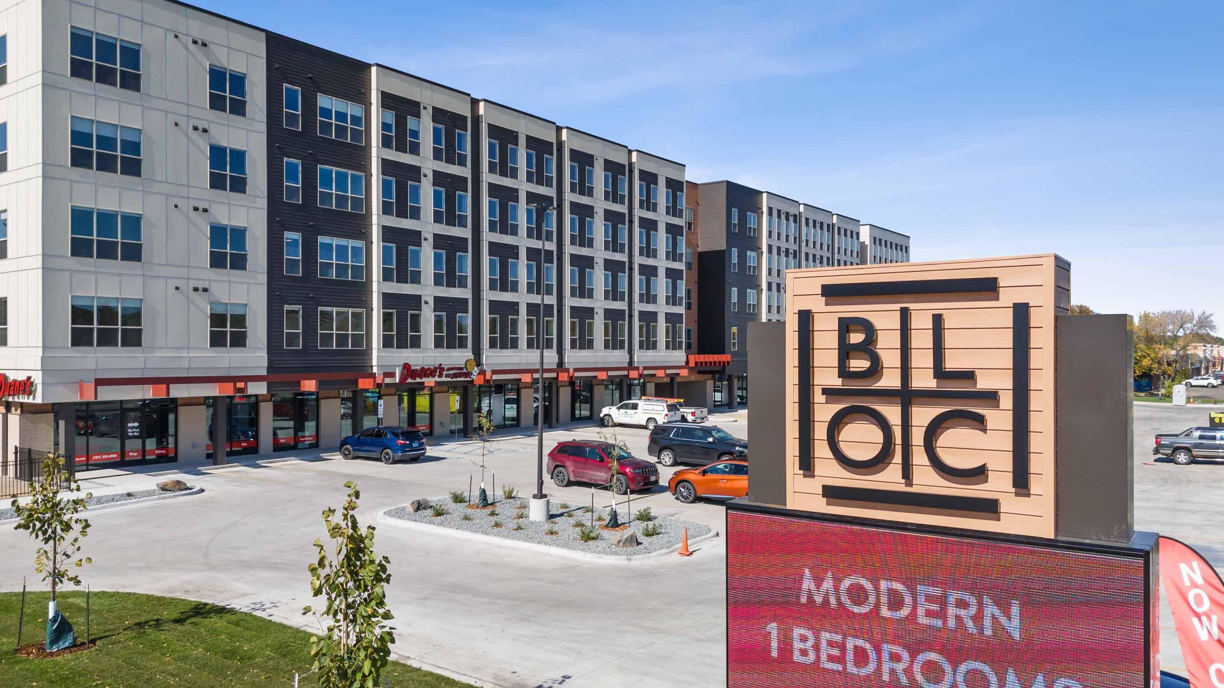 1621 University Drive S Property Photo 10