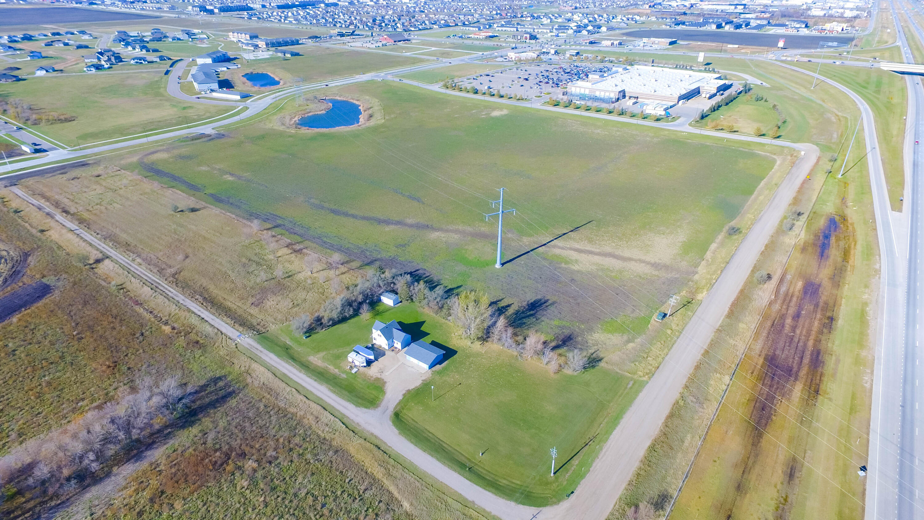 5548 Tillstone Drive S Property Photo 3