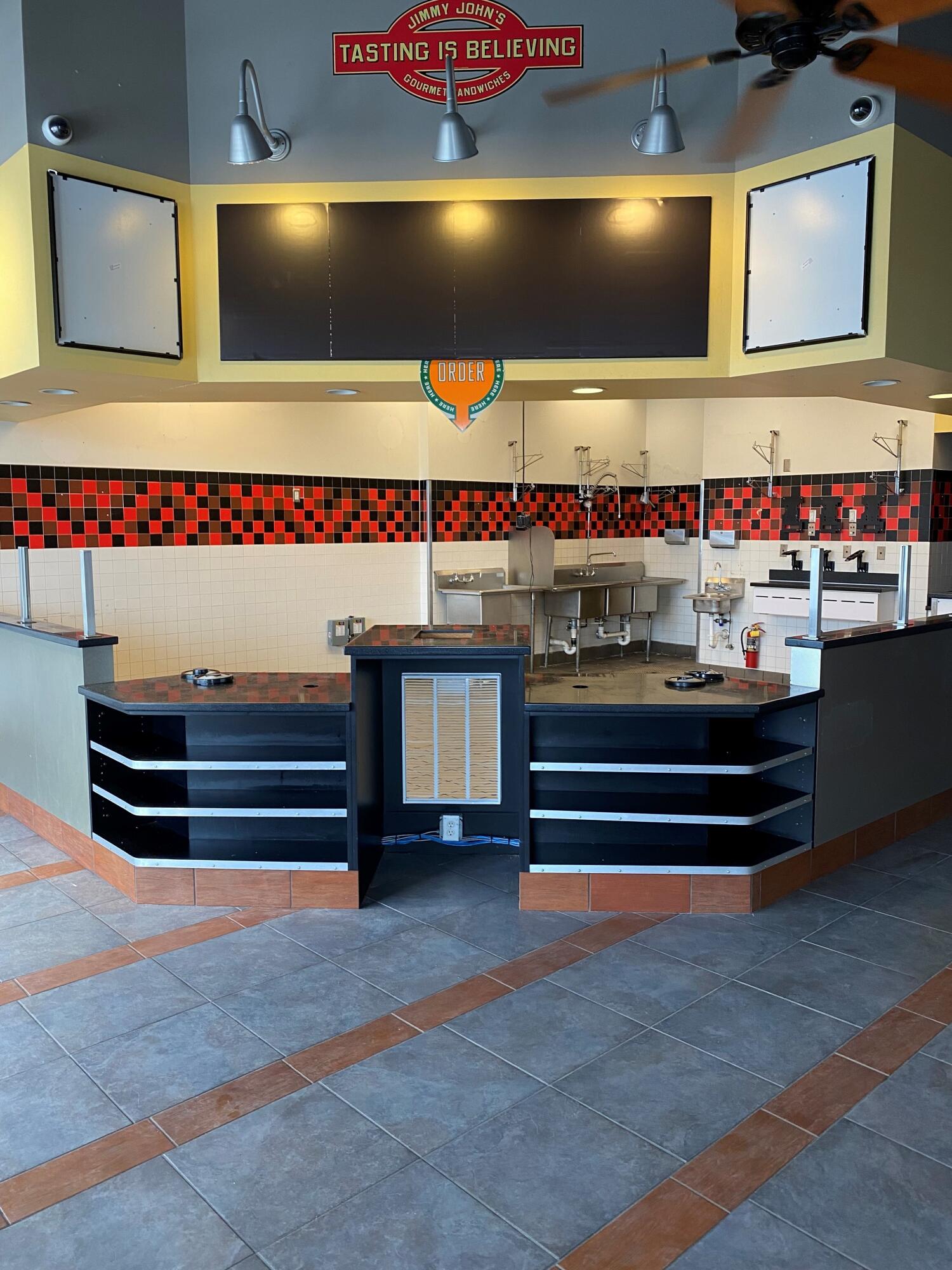 2511 Kirsten Lane S Property Photo 2