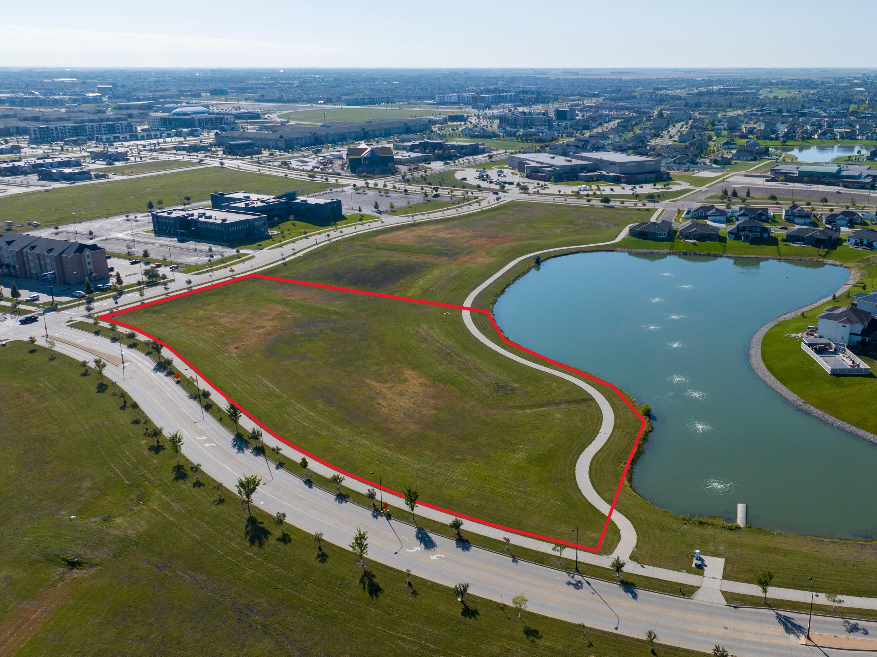 501 23rd Avenue E Property Photo 3