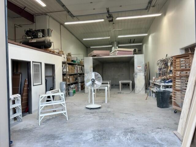 Na Na Property Photo 5