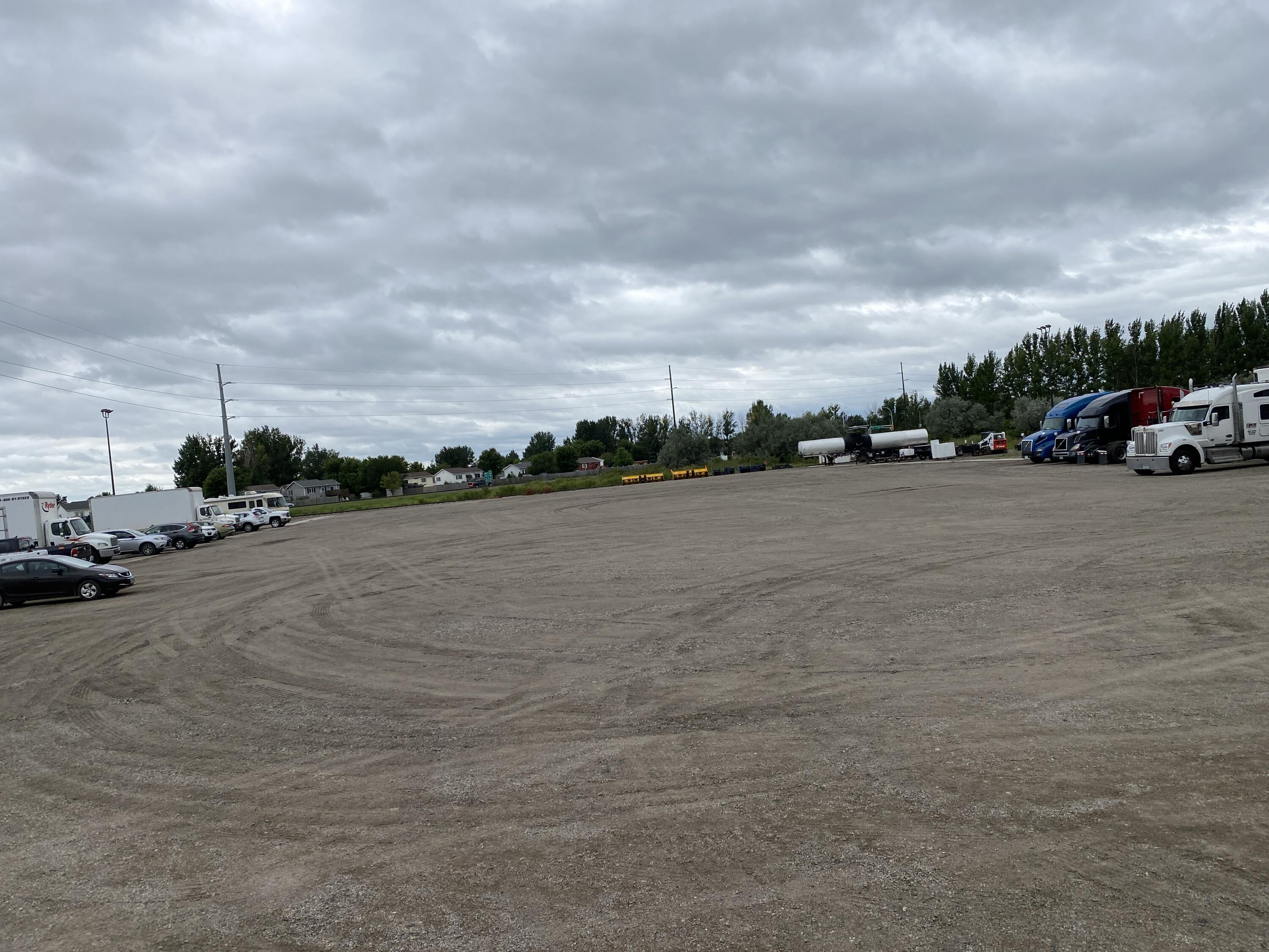 3221 41st Street S Property Photo 2