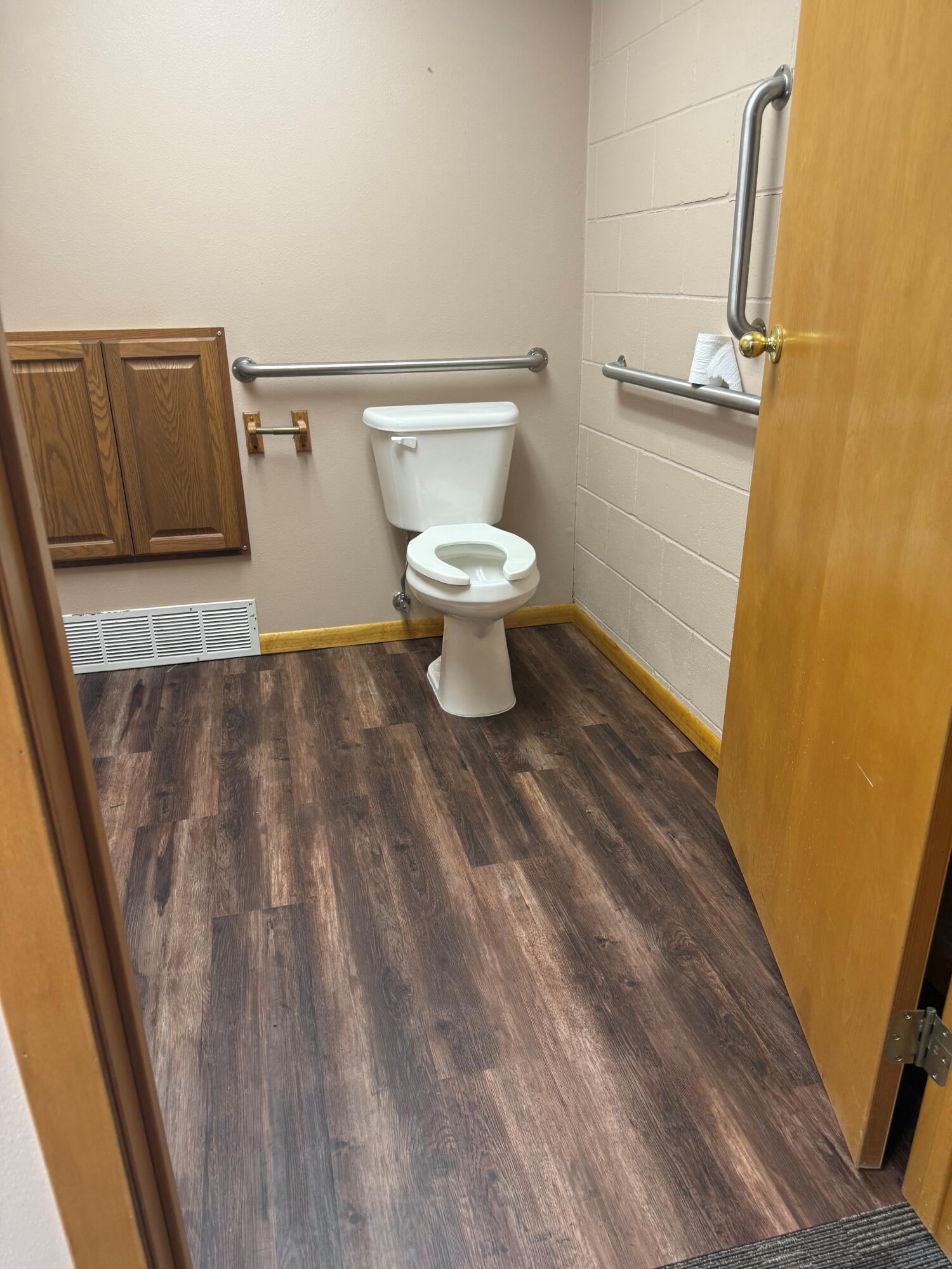 522 Main Street Property Photo 11