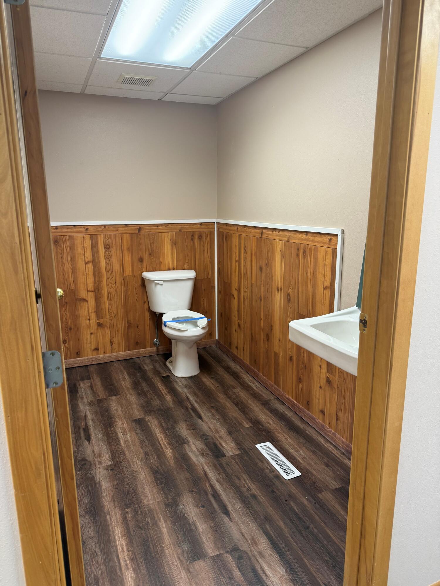 522 Main Street Property Photo 12