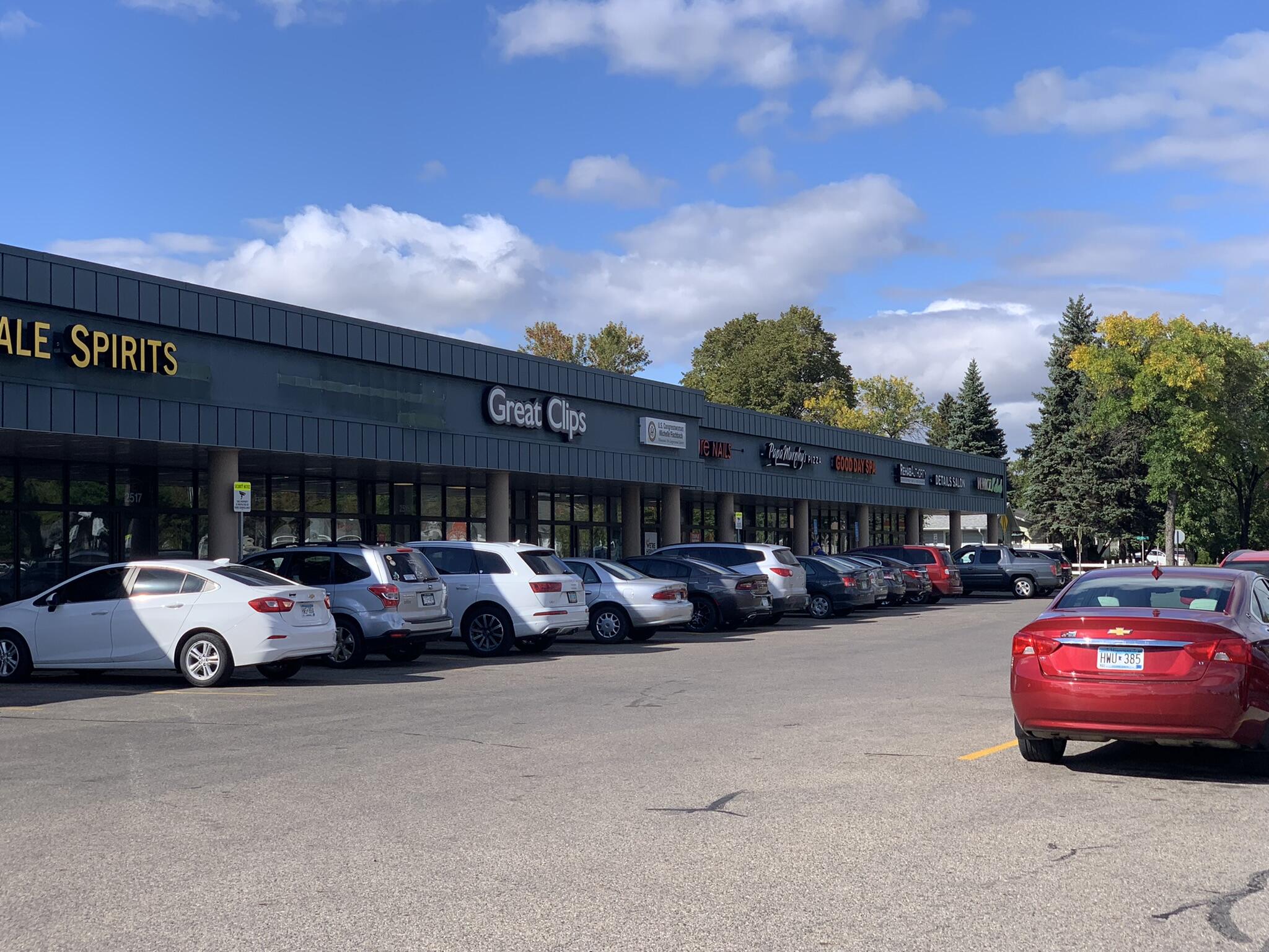 2517 8 Street S Property Photo 1