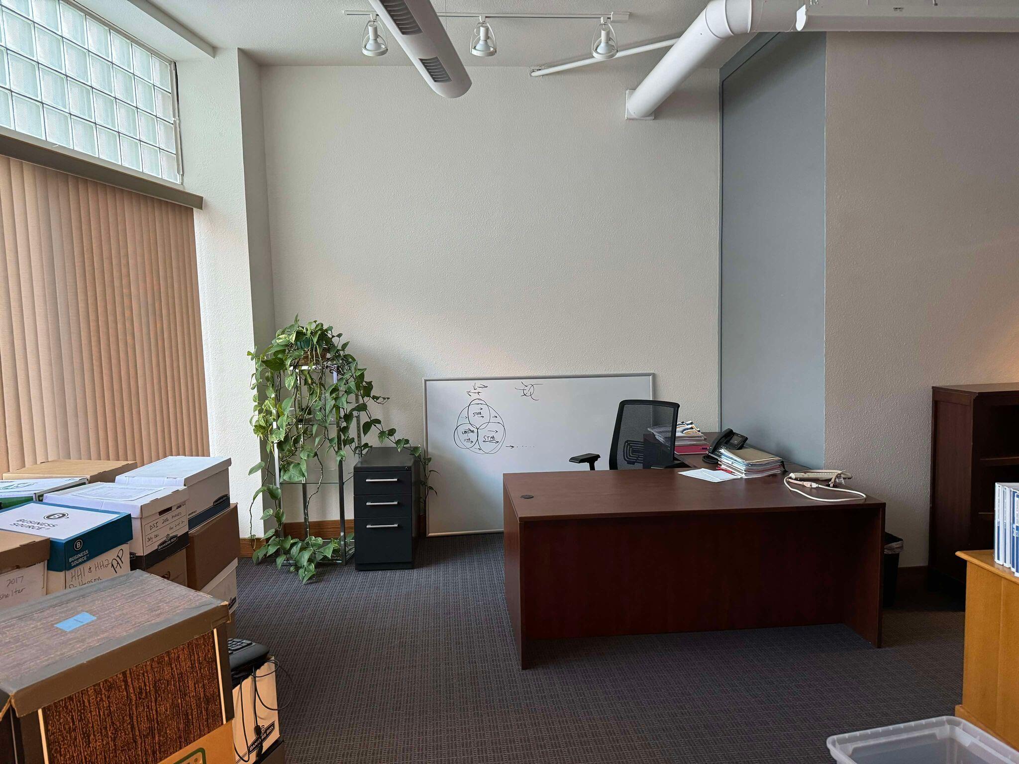 121 Roberts Street N Property Photo 5