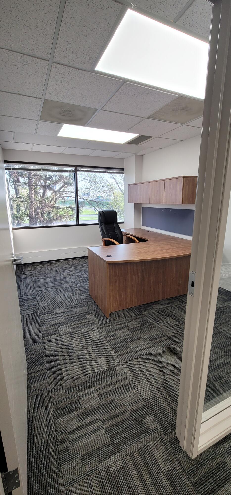 1701 38 Street S Property Photo 10