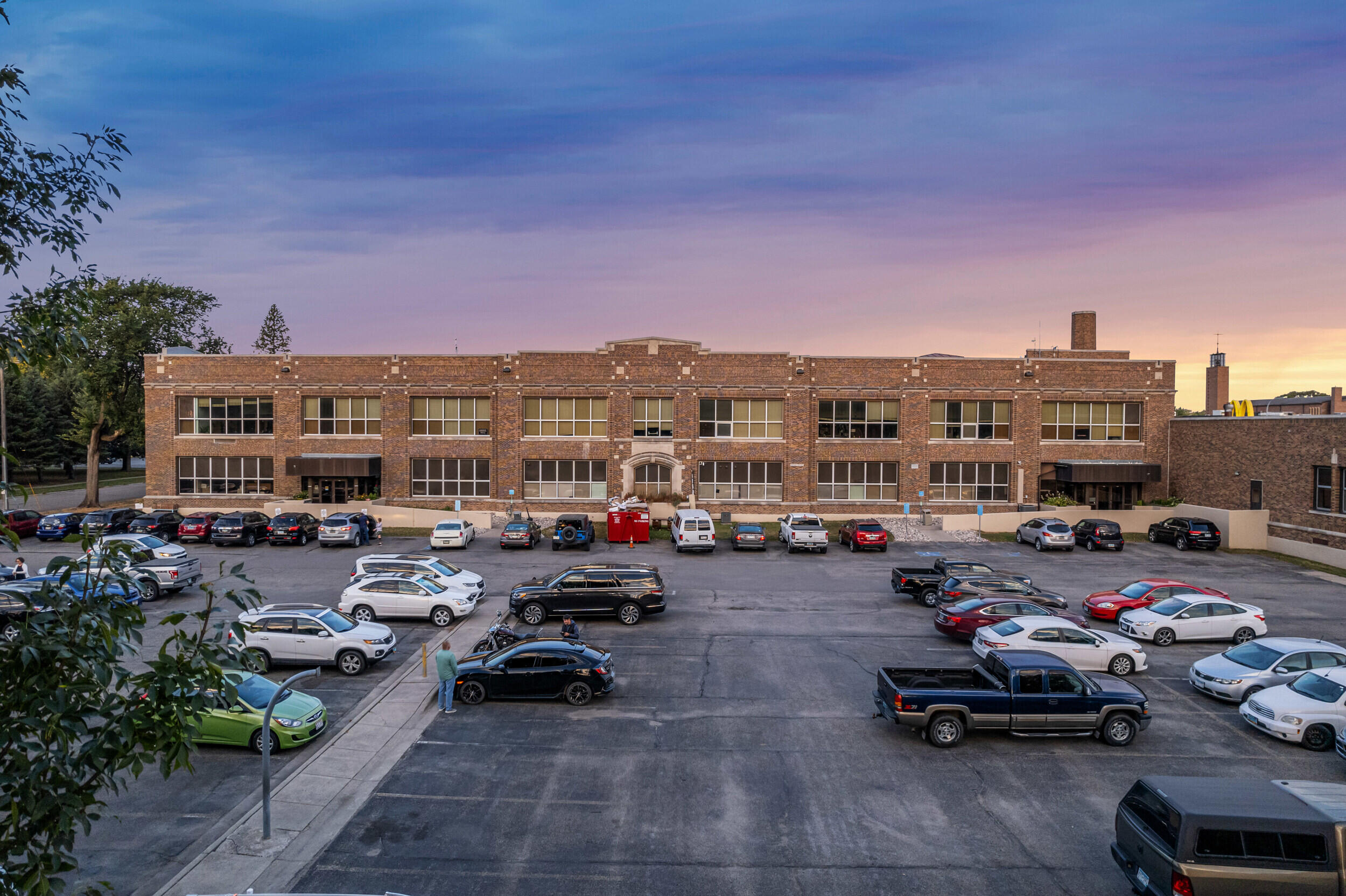 810 4th Avenue S Property Photo 3