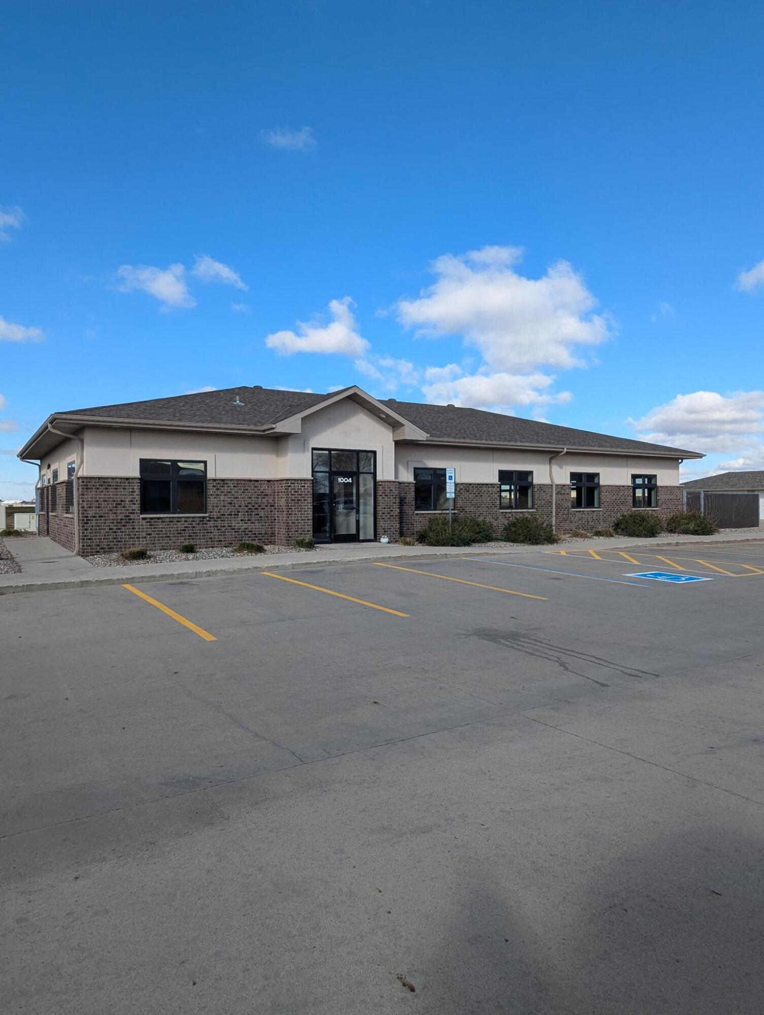 1004 Westrac Drive Property Photo 1