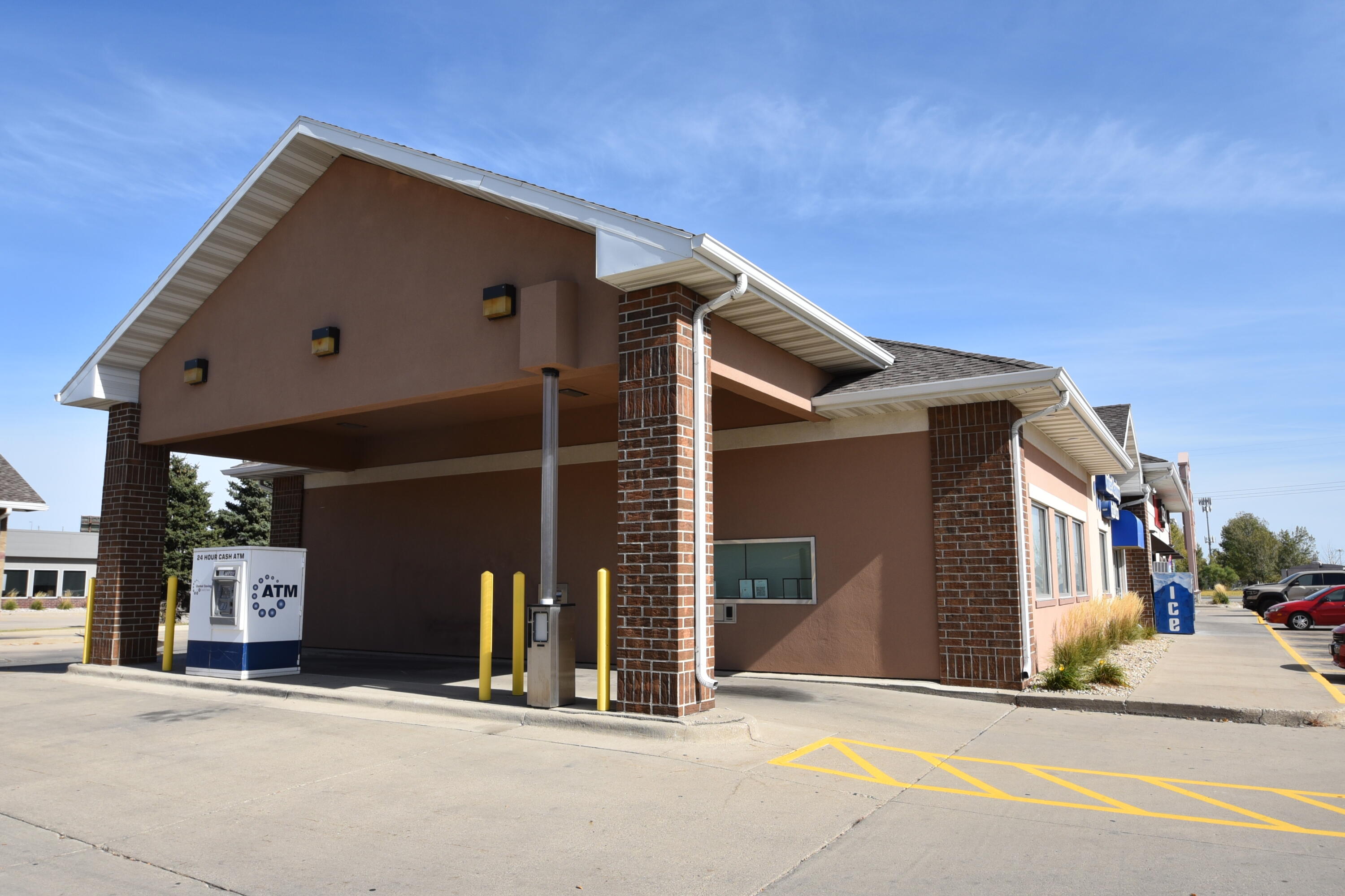 2401 45th Street S Property Photo 5