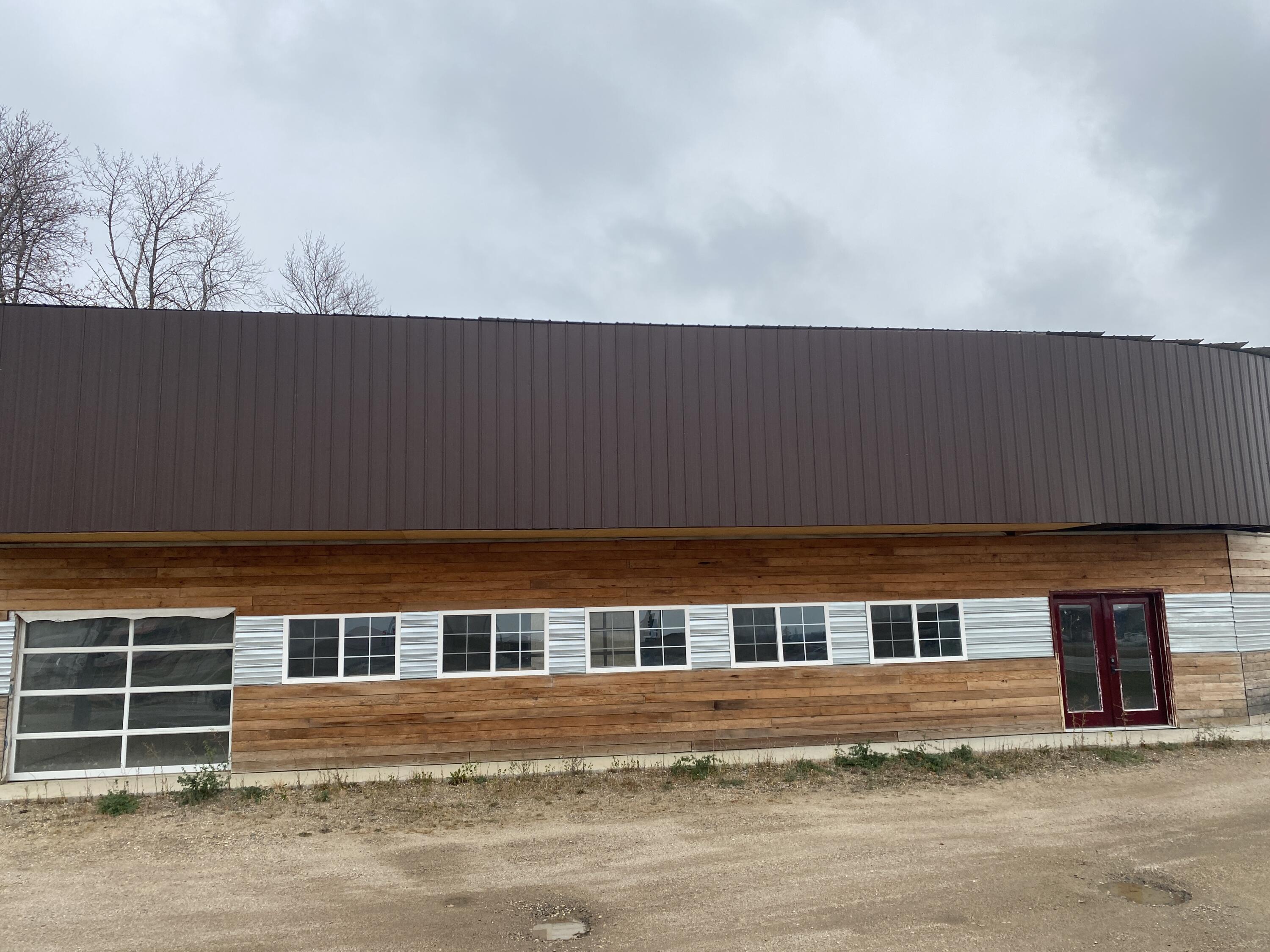 802 Us Highway 10 Property Photo 2