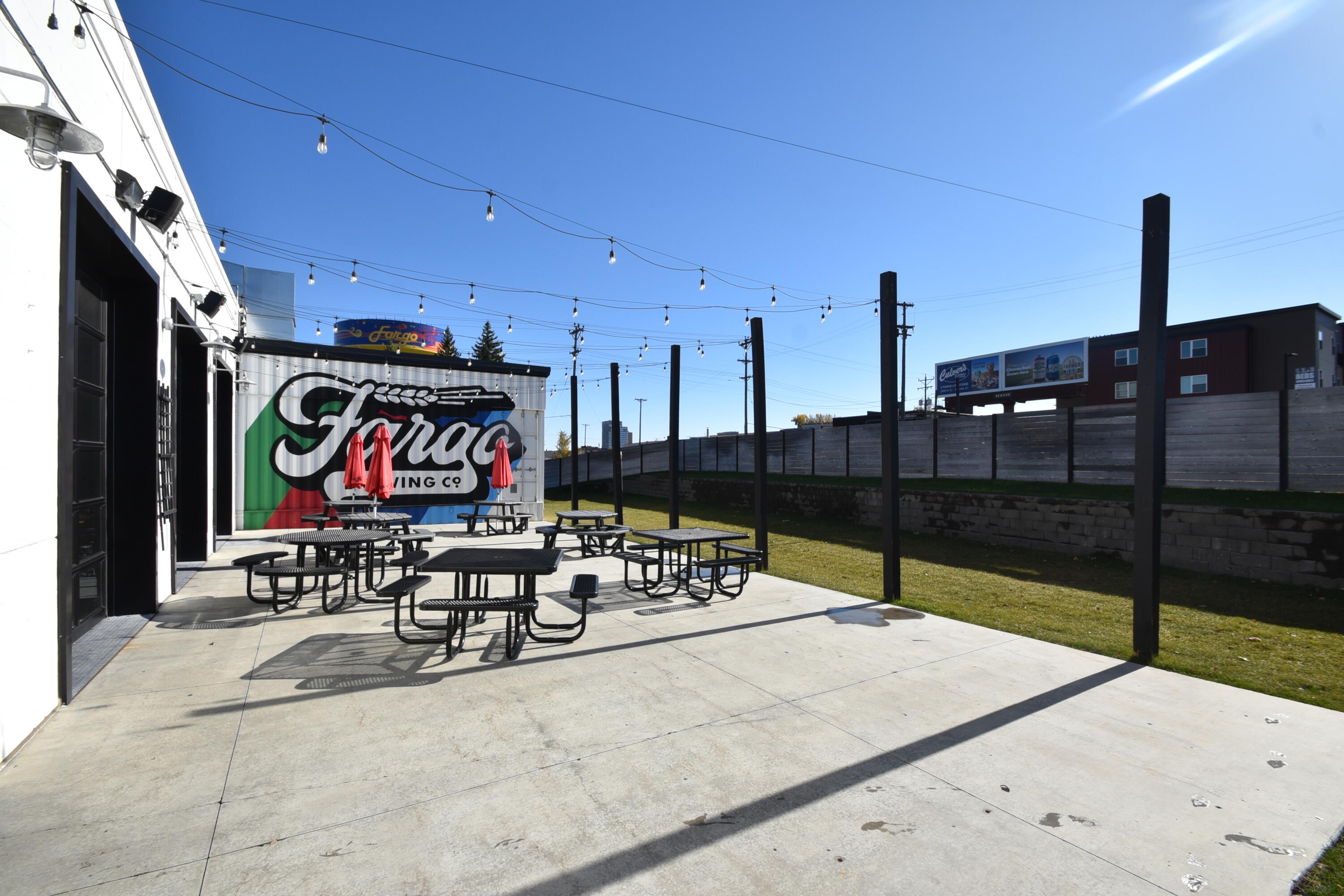 610 University Drive Property Photo 6