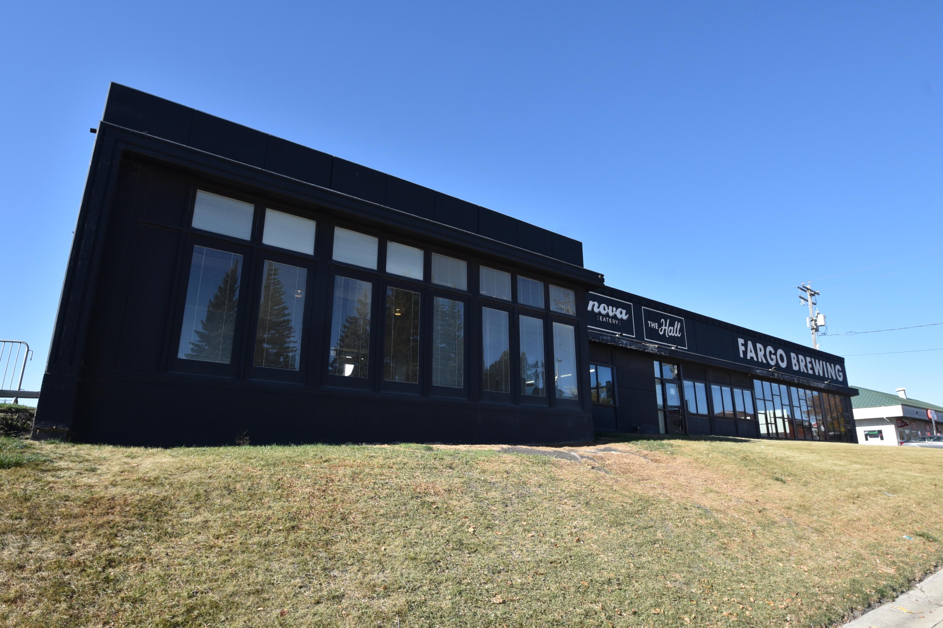 610 University Drive Property Photo 9