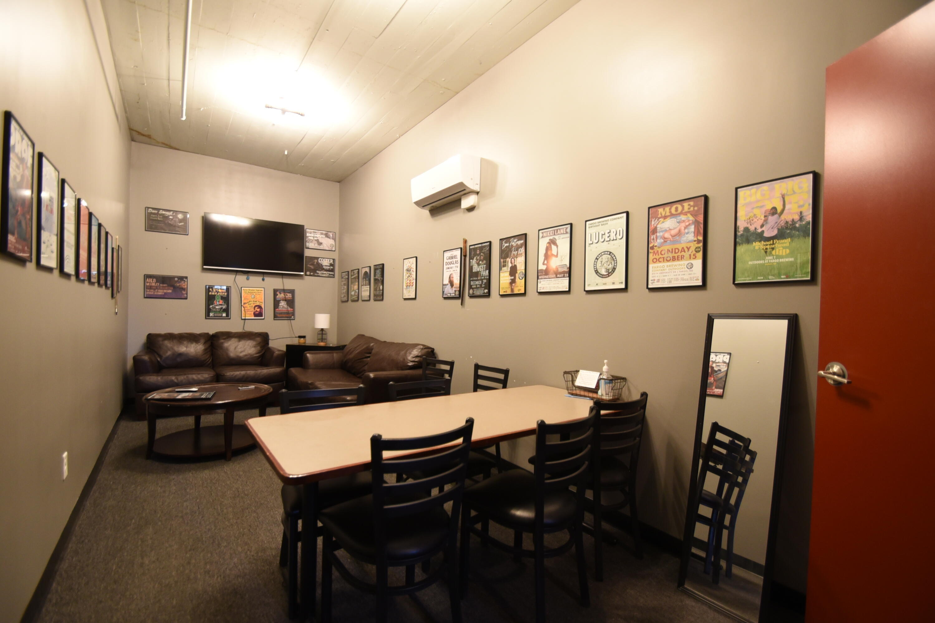 610 University Drive Property Photo 22