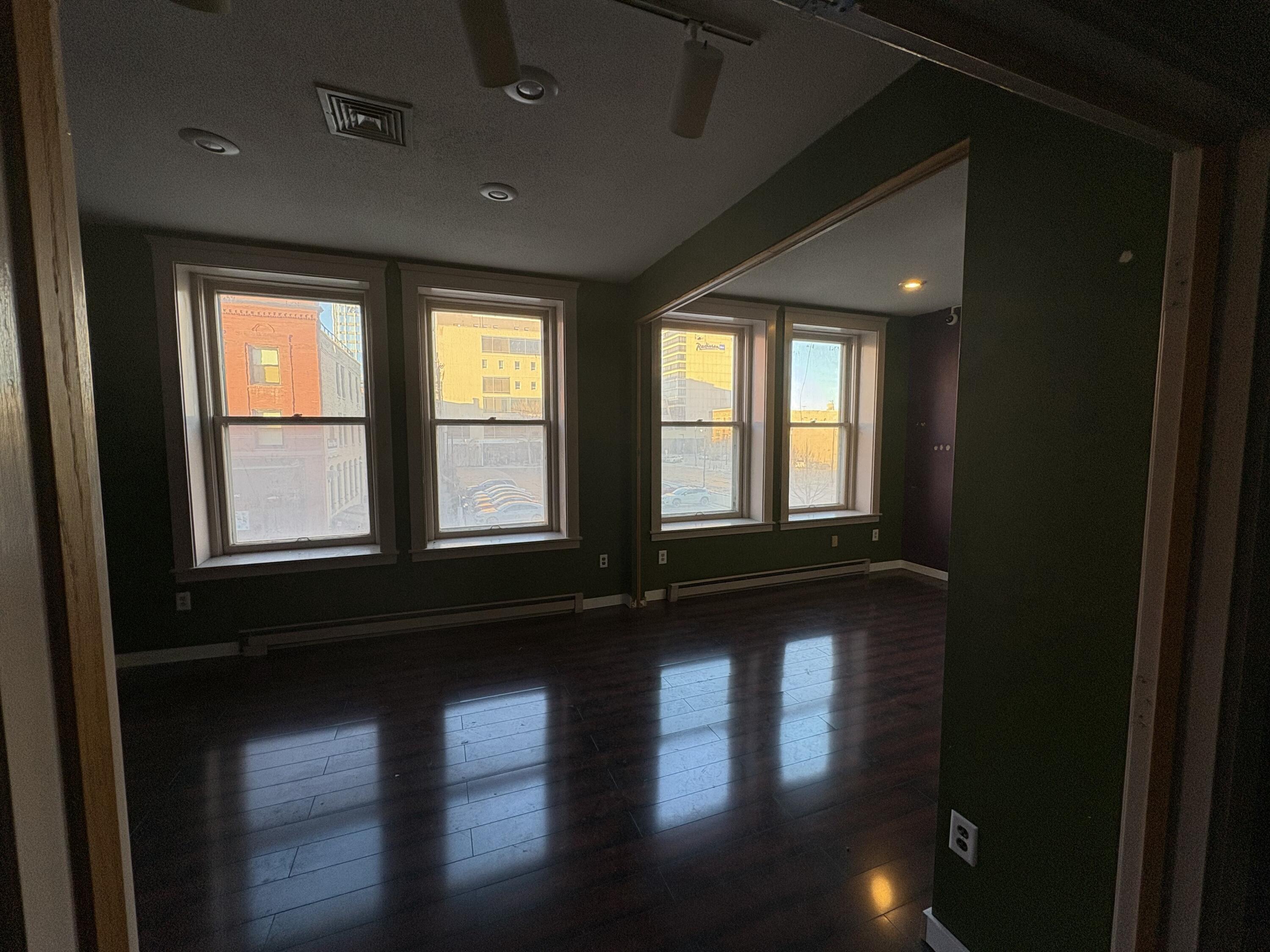 512 1st Avenue N Property Photo 8