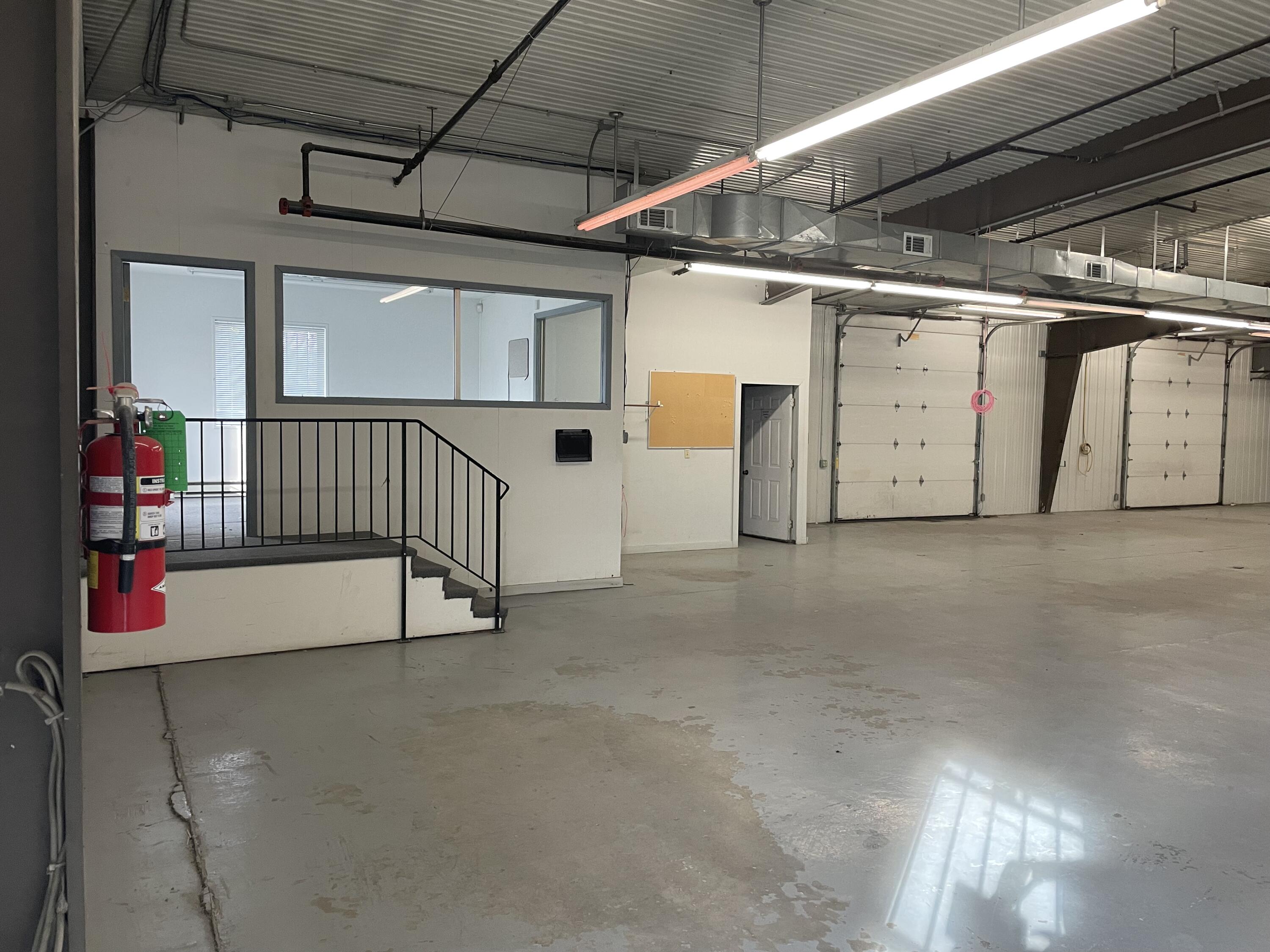 5118 Gateway Dr Property Photo 2