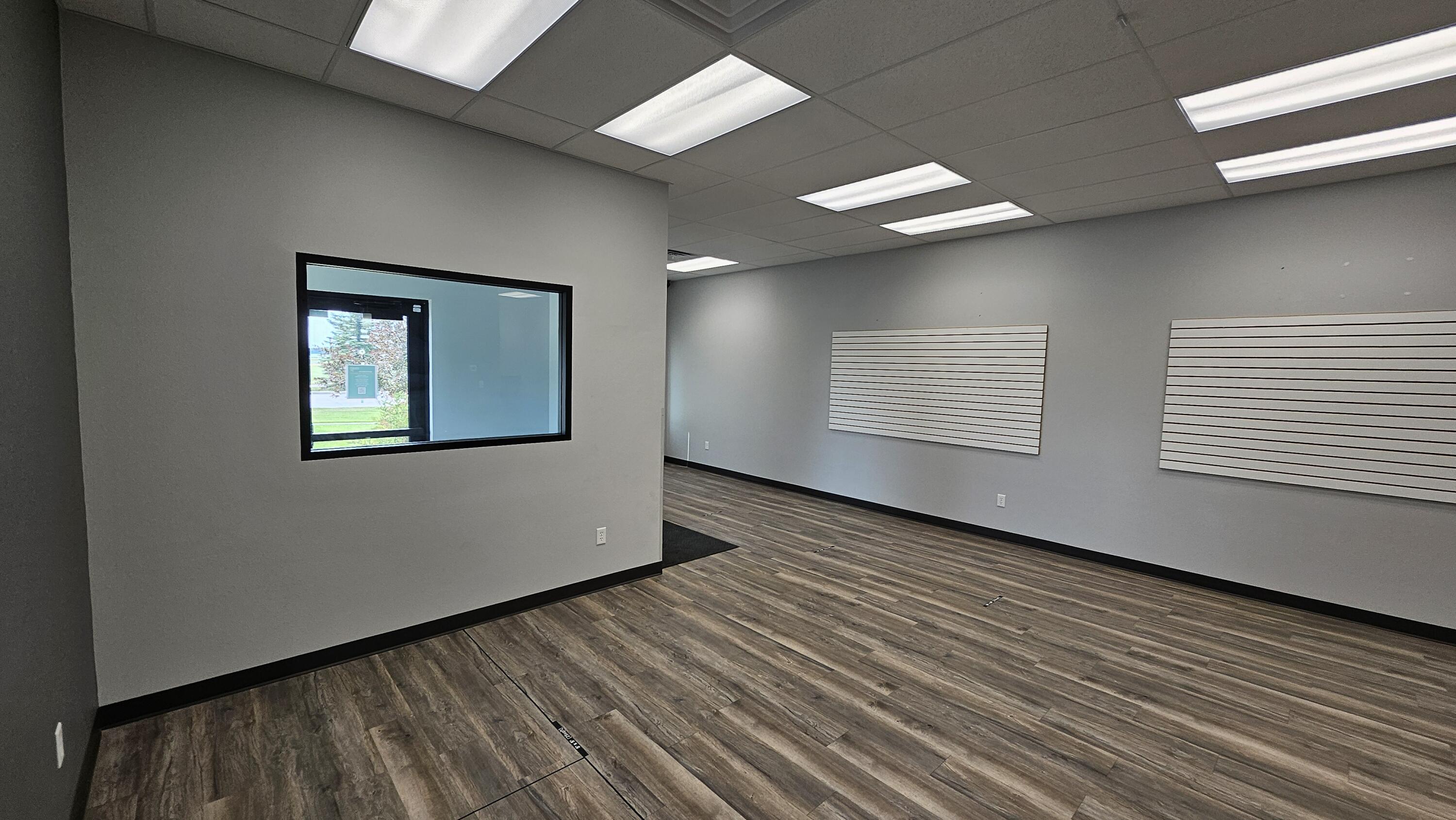 2300 47th Ave S Property Photo 3