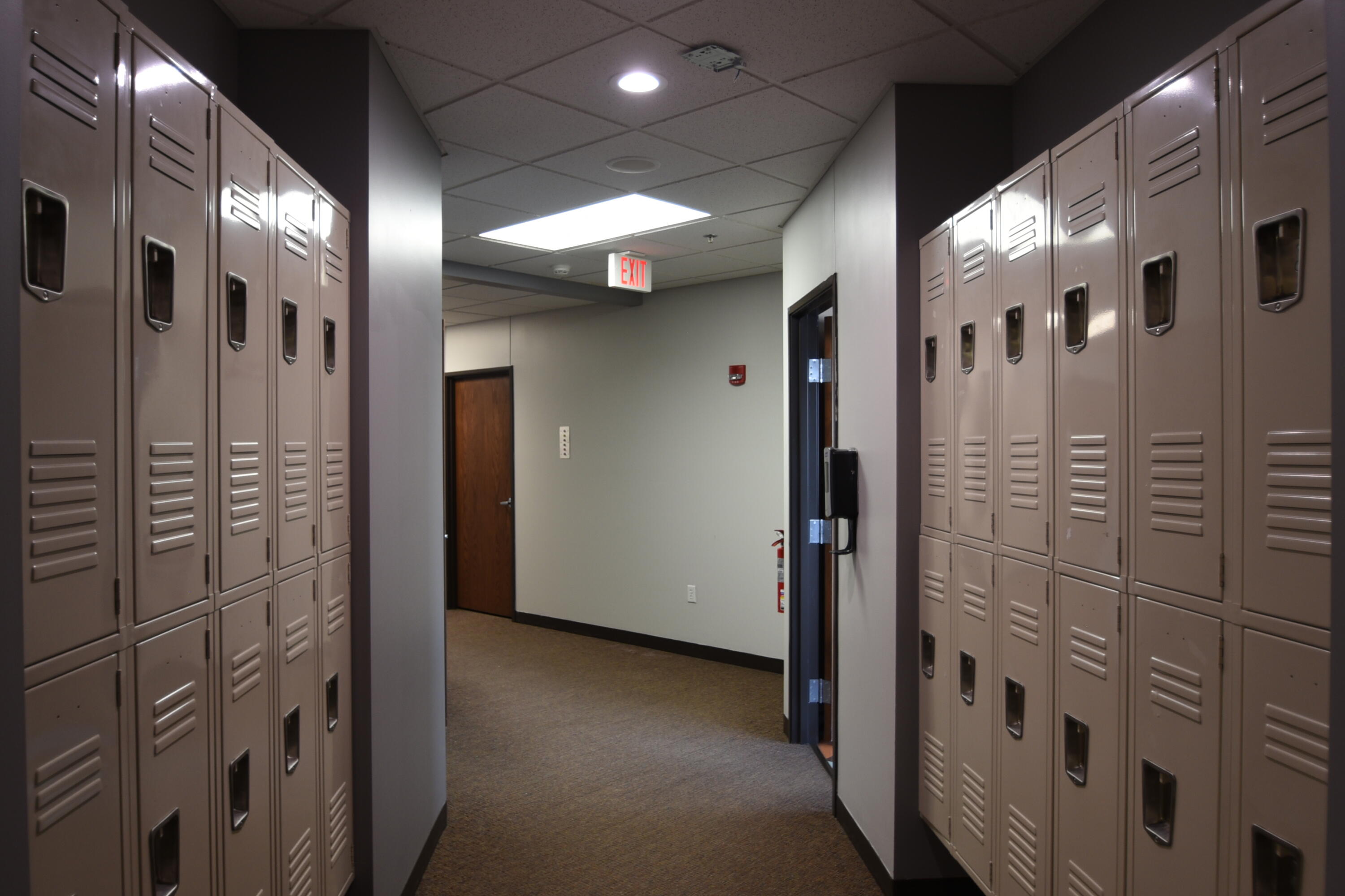 2829 S University Drive Property Photo 15