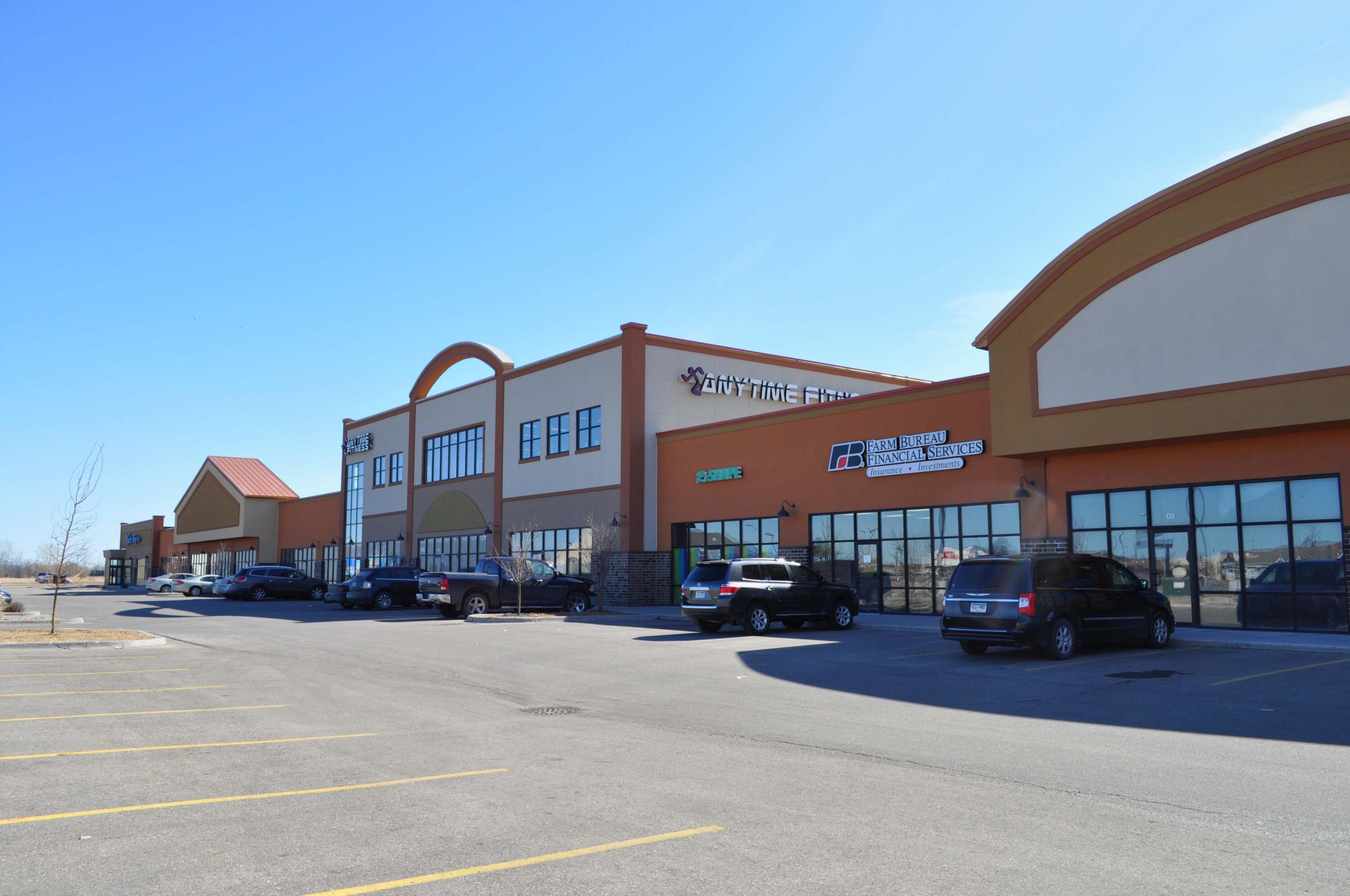 1710 Center Avenue W Property Photo 1