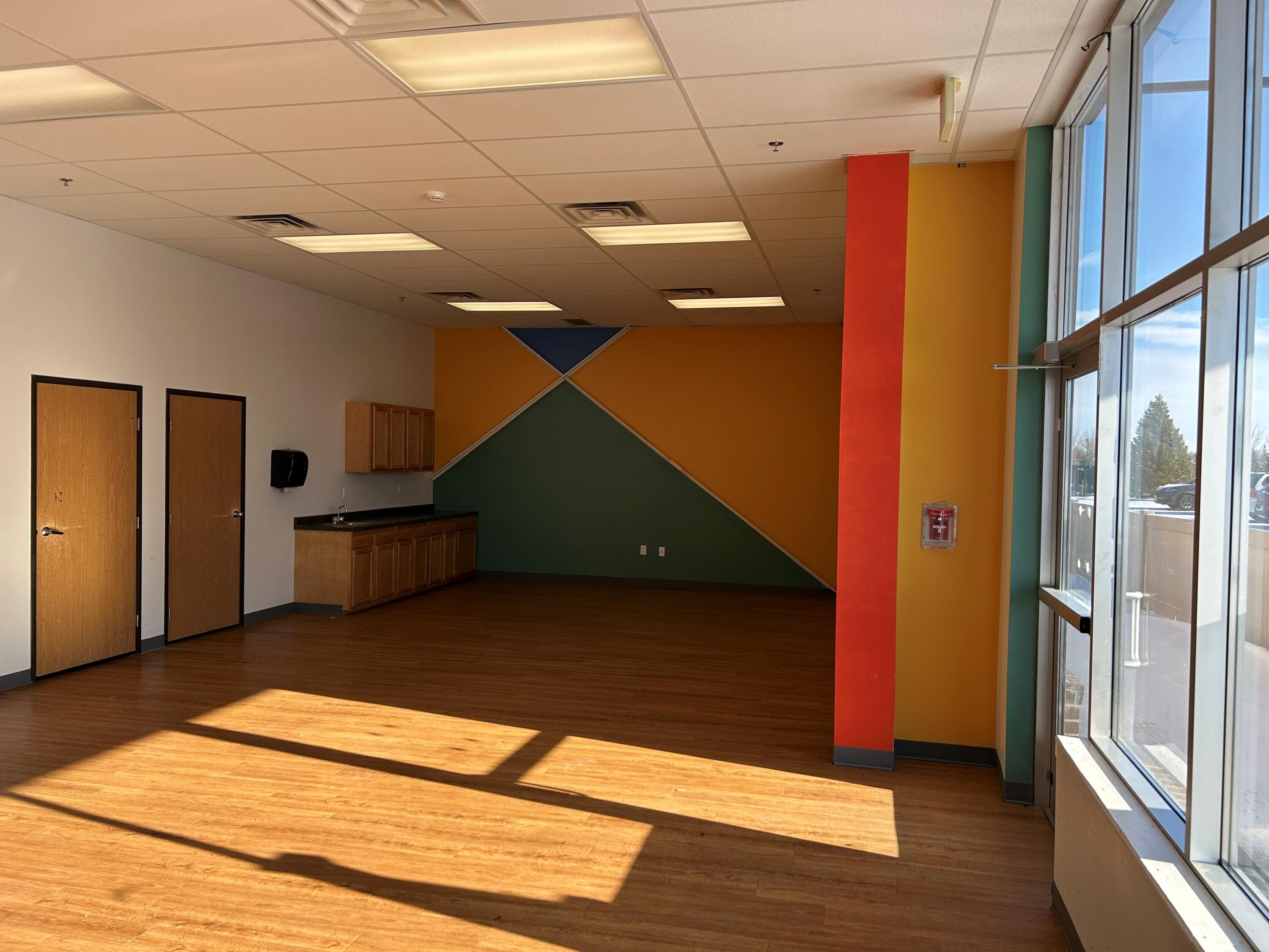 2600 52nd Ave S Property Photo 3