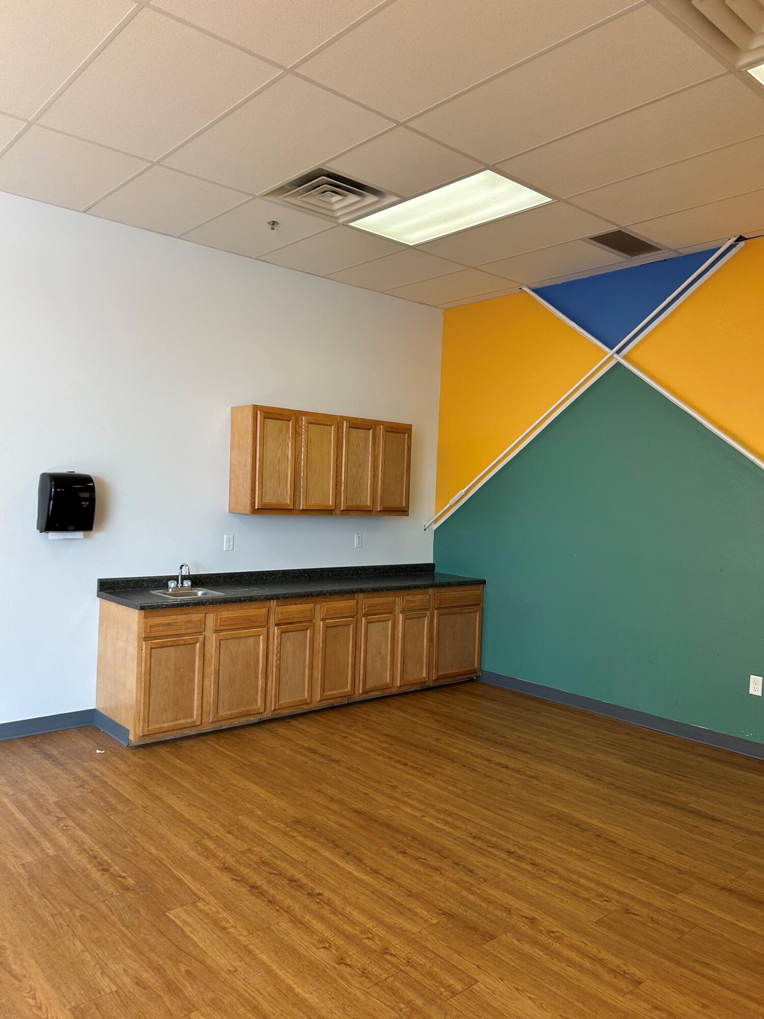 2600 52nd Ave S Property Photo 4