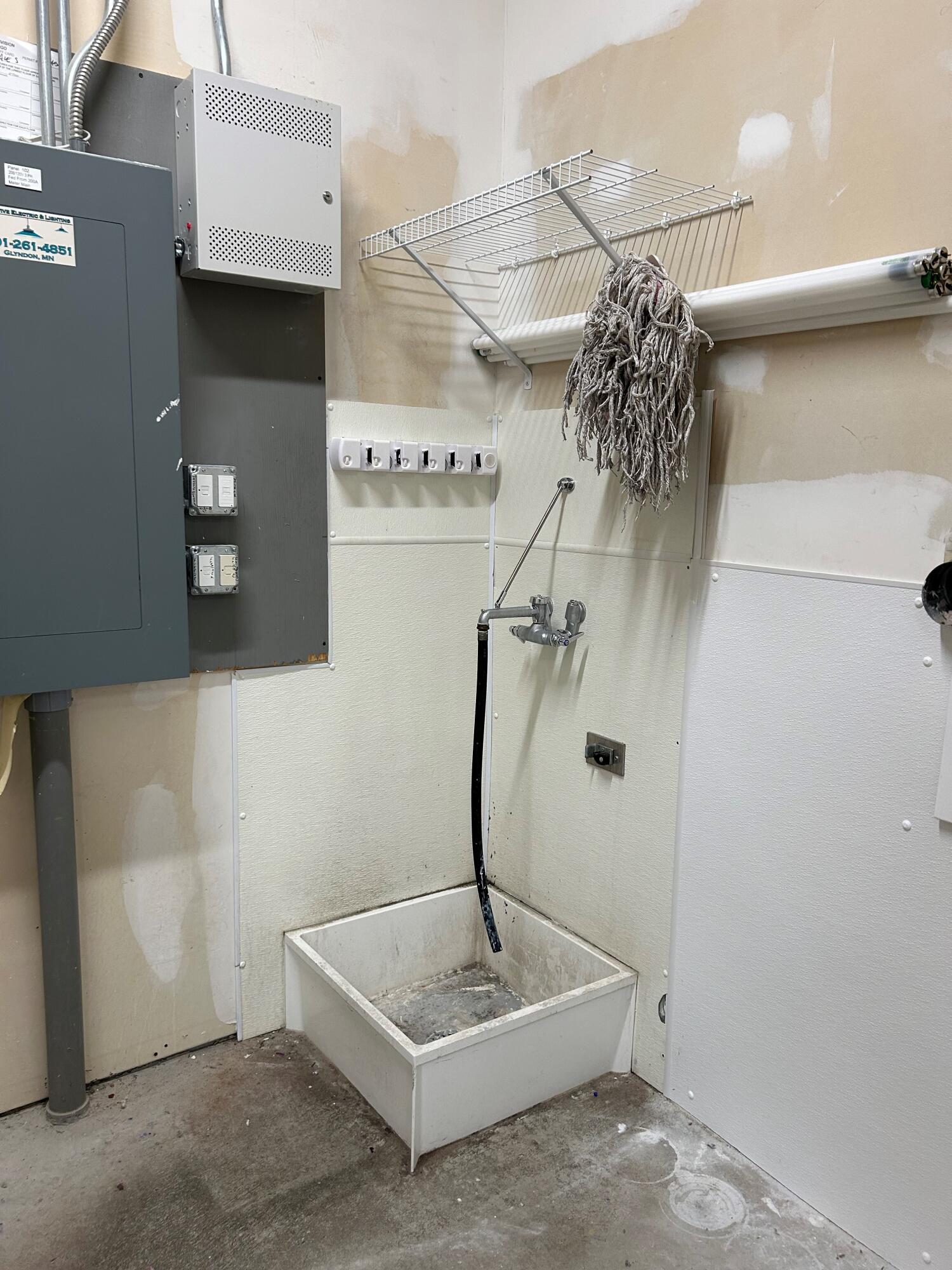 2600 52nd Ave S Property Photo 15