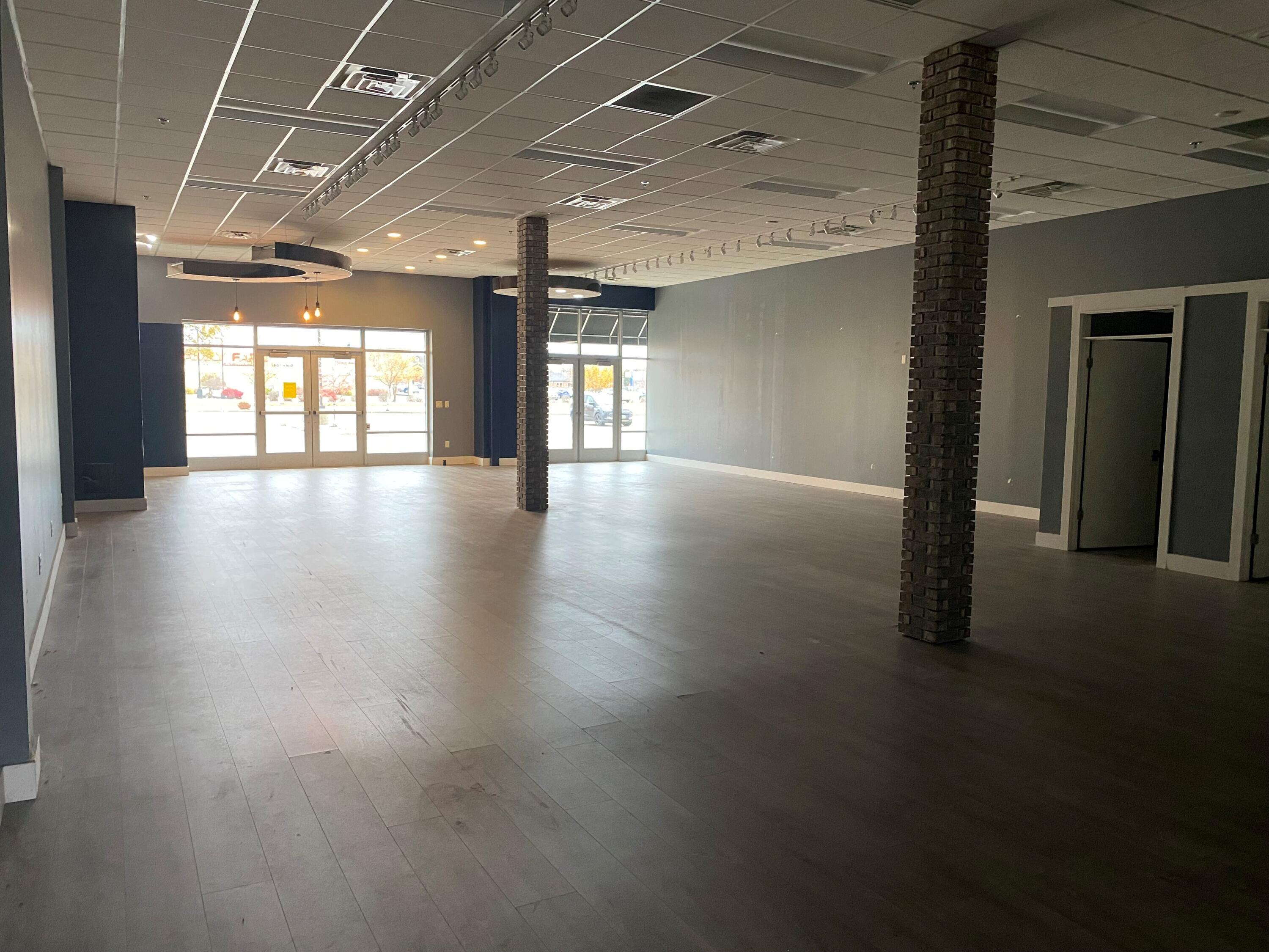 2603 Kirsten Lane S Property Photo 2