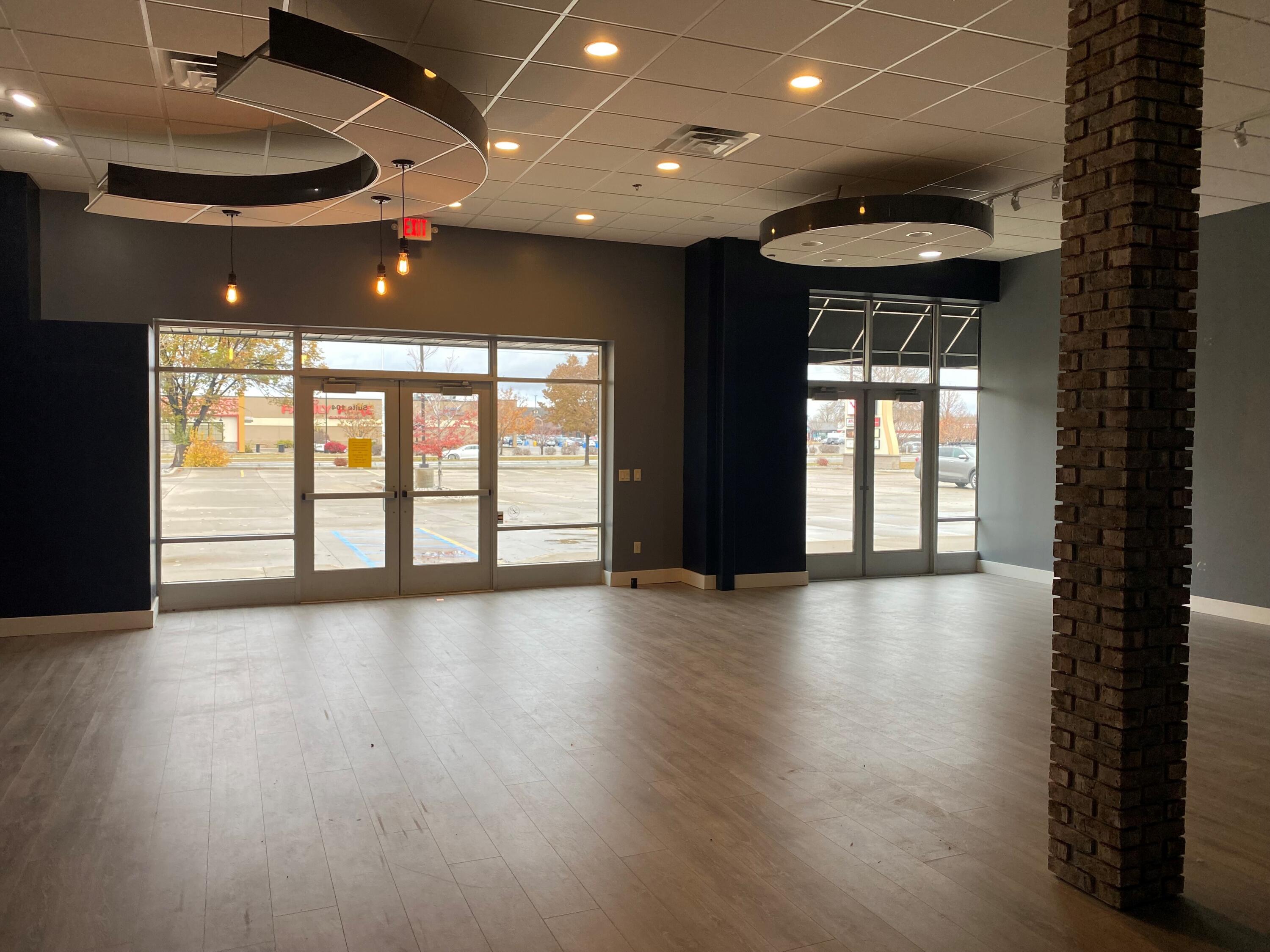 2603 Kirsten Lane S Property Photo 4