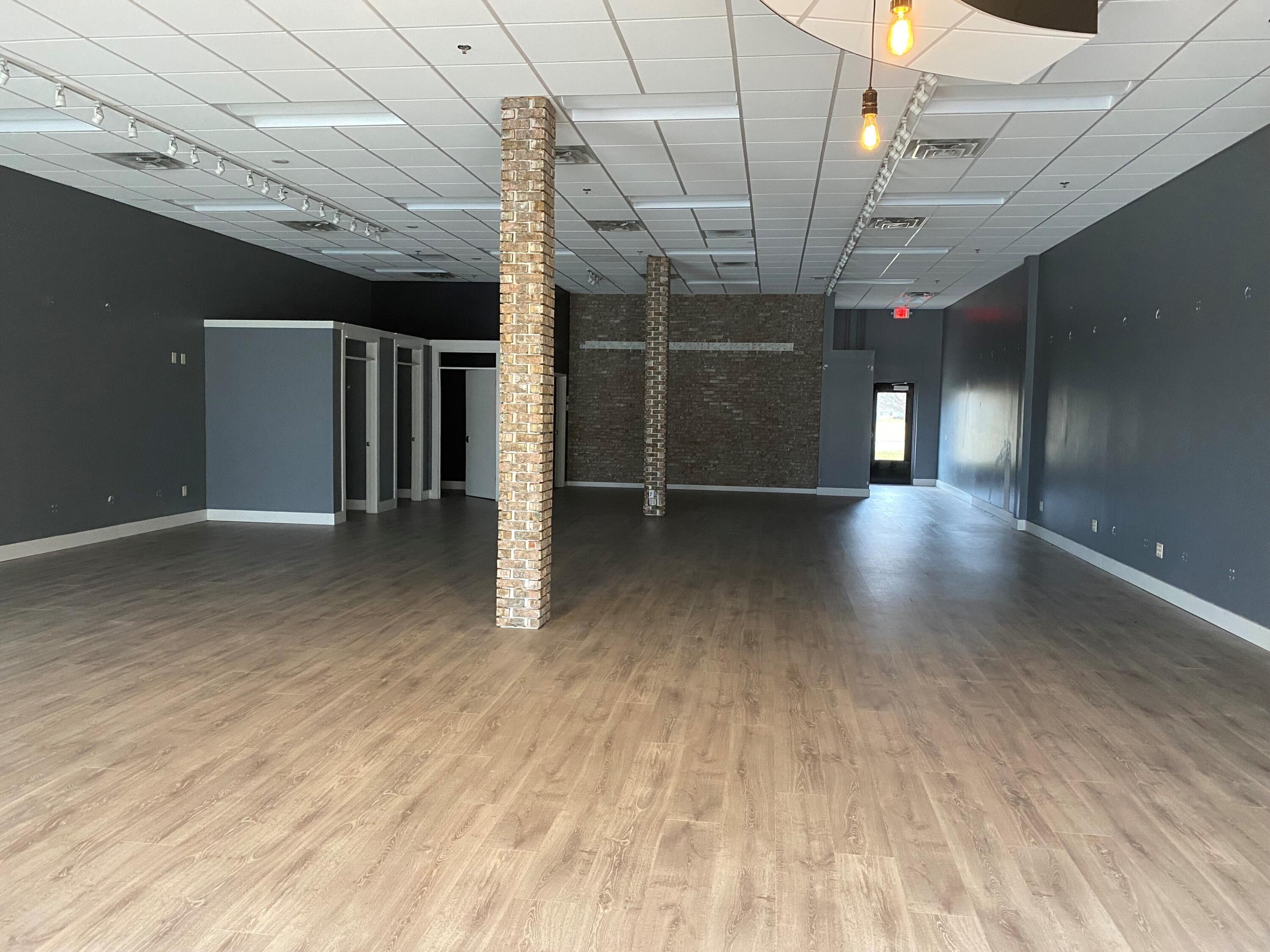 2603 Kirsten Lane S Property Photo 5