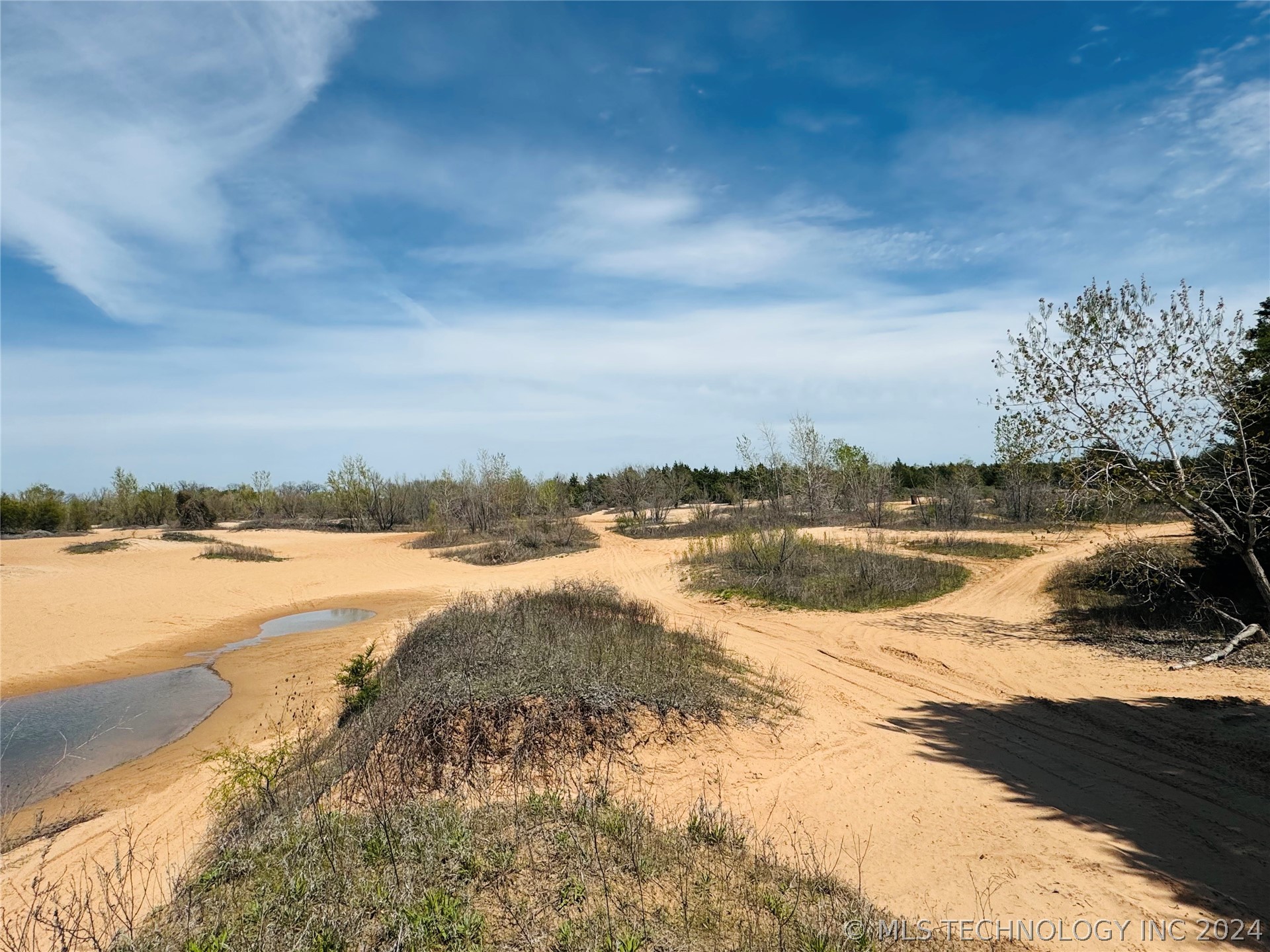 Highway 78 Property Photo 18