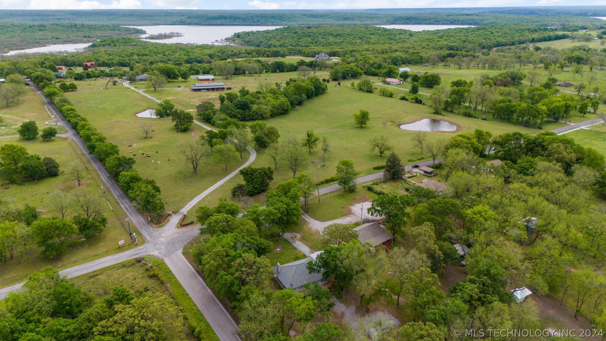 66021 S 320 Road Property Photo 45