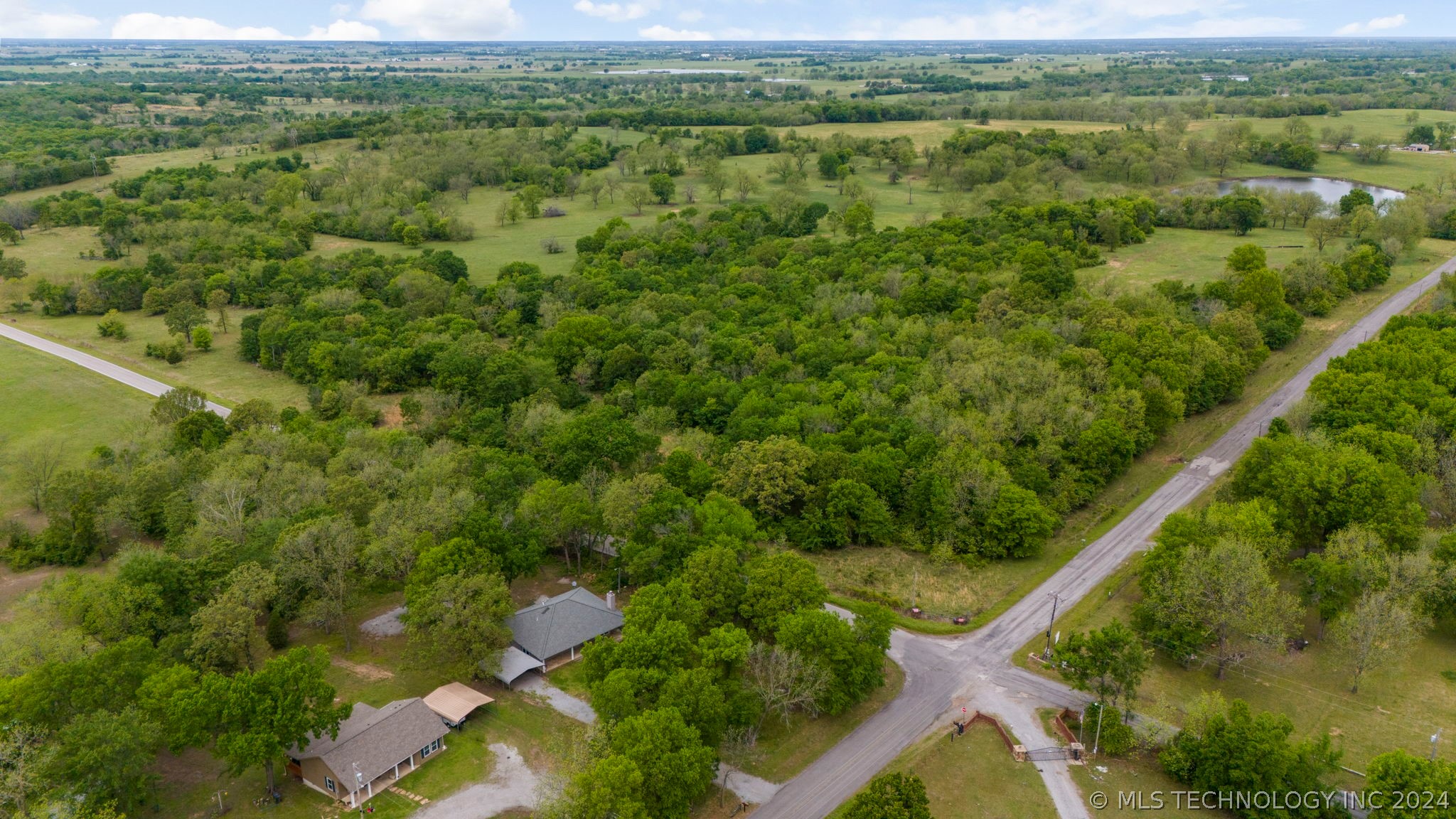 66021 S 320 Road Property Photo 46