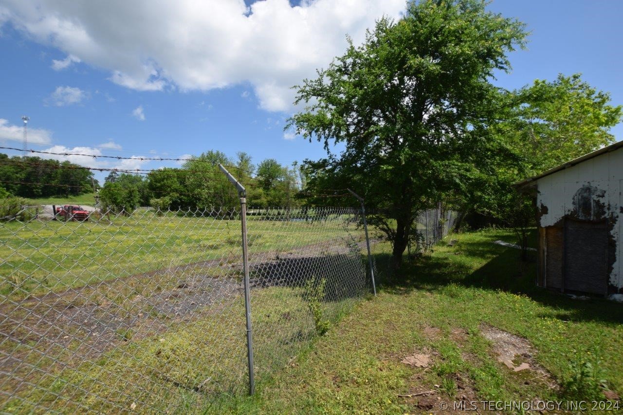 63125 S 4750 Road Property Photo 12