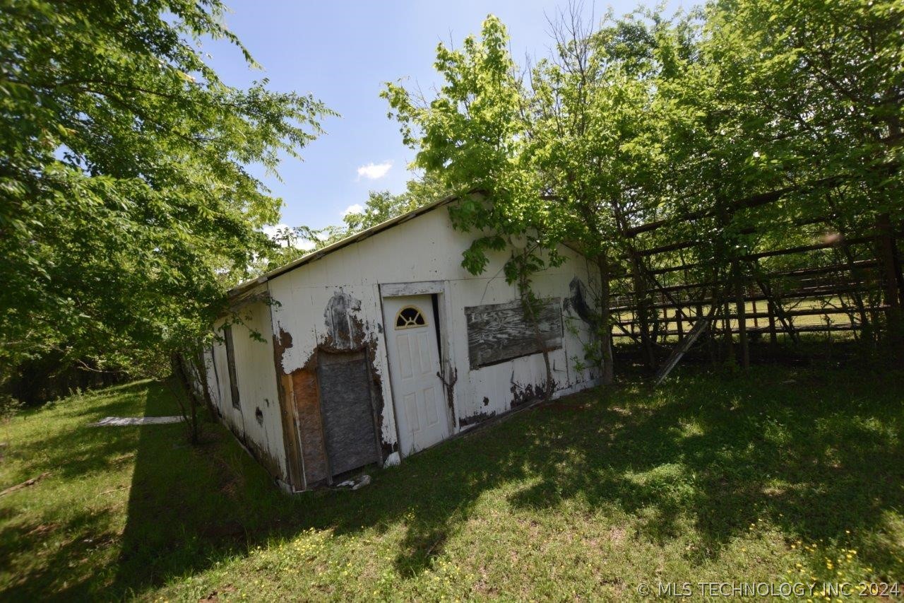 63125 S 4750 Road Property Photo 13